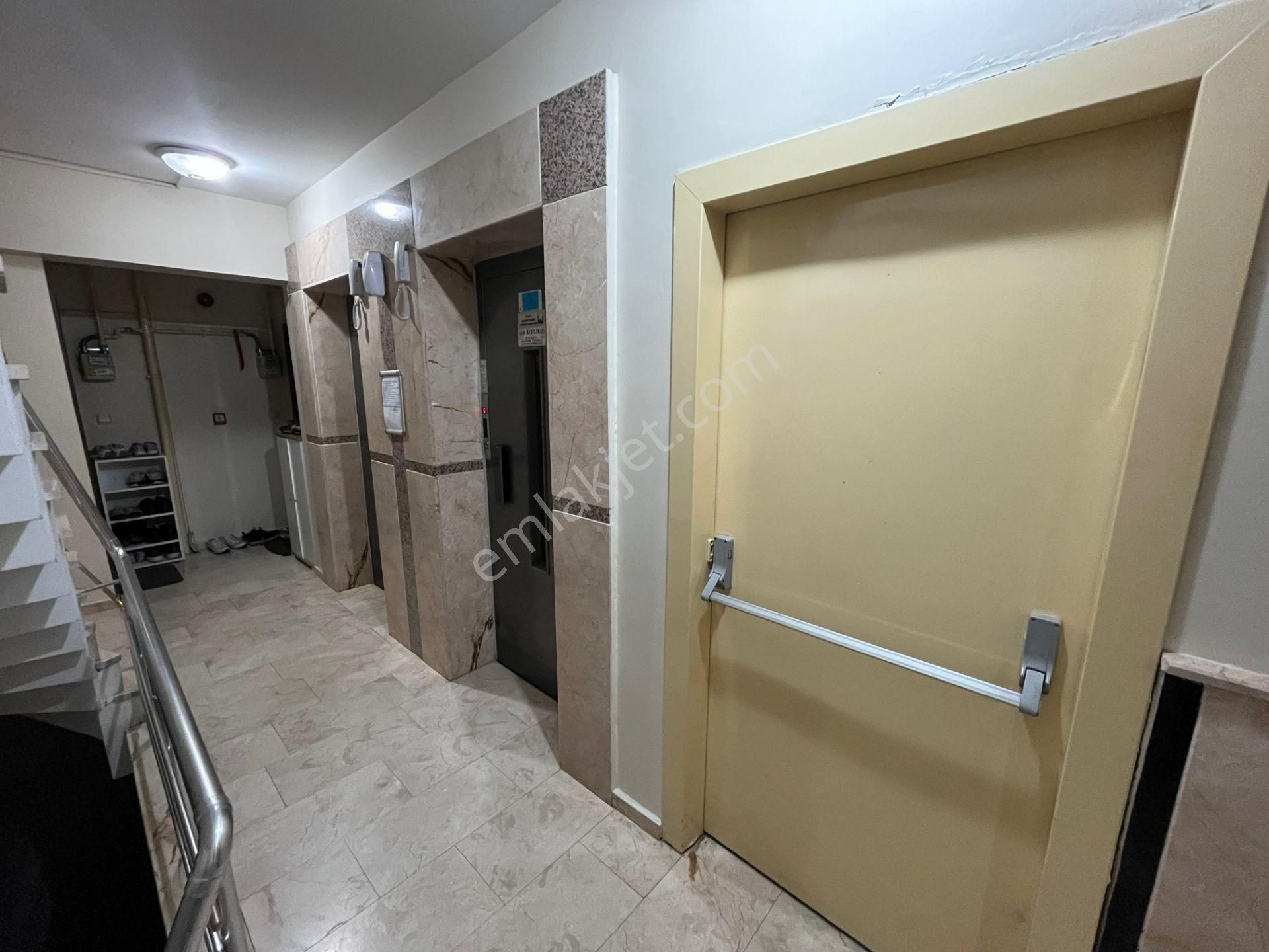 Mahmutbey Köyiçinde Sitede 2+1 Satılık Krediye Uygun Daire - Görsel 7