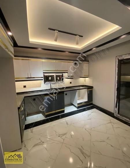 Ramazanoğlu Emlaktan 3+1 Ultra Lüks Doğalgazlı Daire - Görsel 6