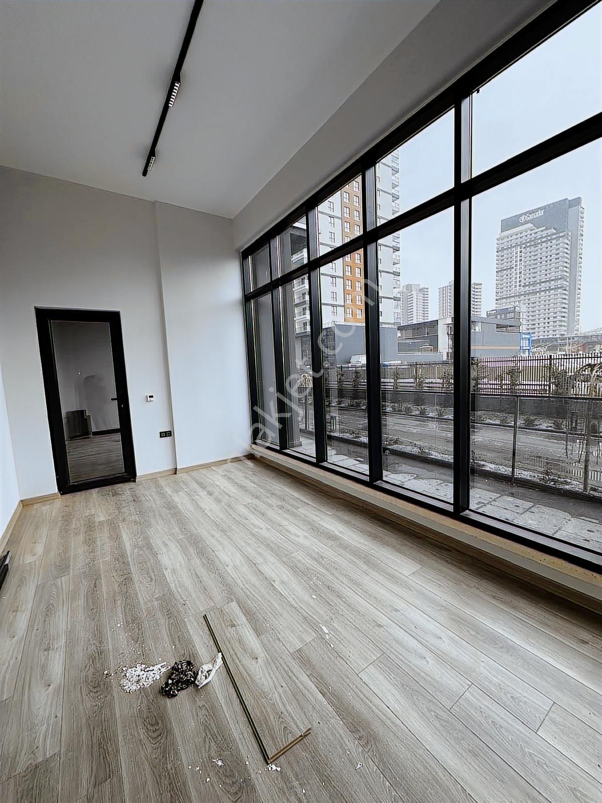 Keten Lexus Platin'de Kiralık 3+1 Daire - Görsel 35