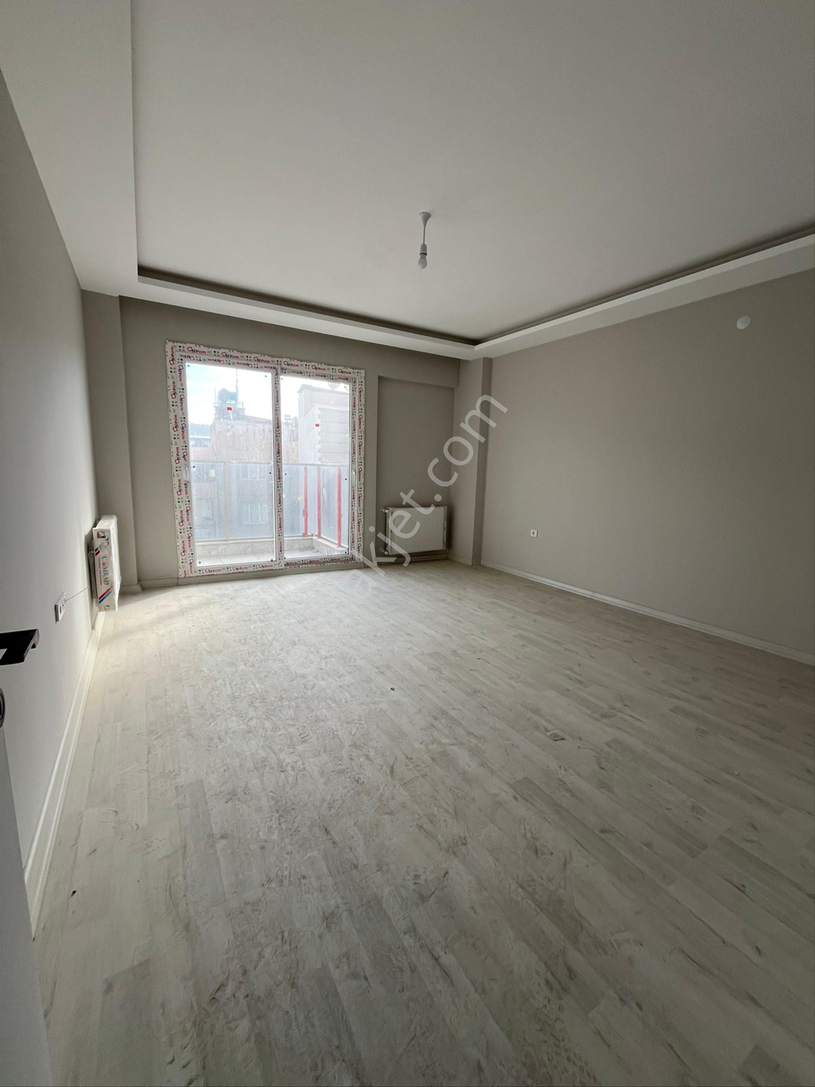 Yeşilbağlarda 3+1 Sıfır Ara Kat 3+1 Daire