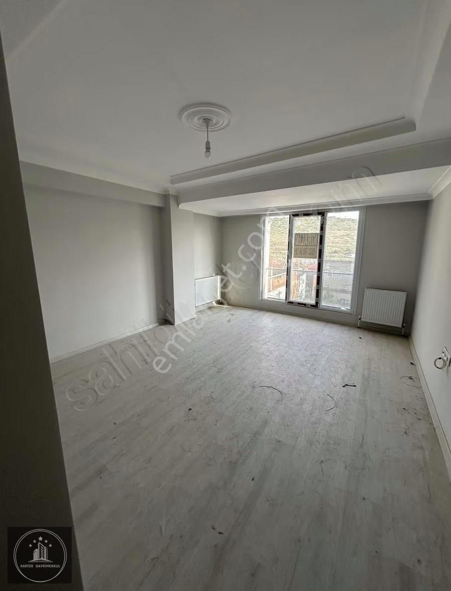 Altınşehir Metro Yakını 2+1 Ön Cephe Sıfır Asansörlü