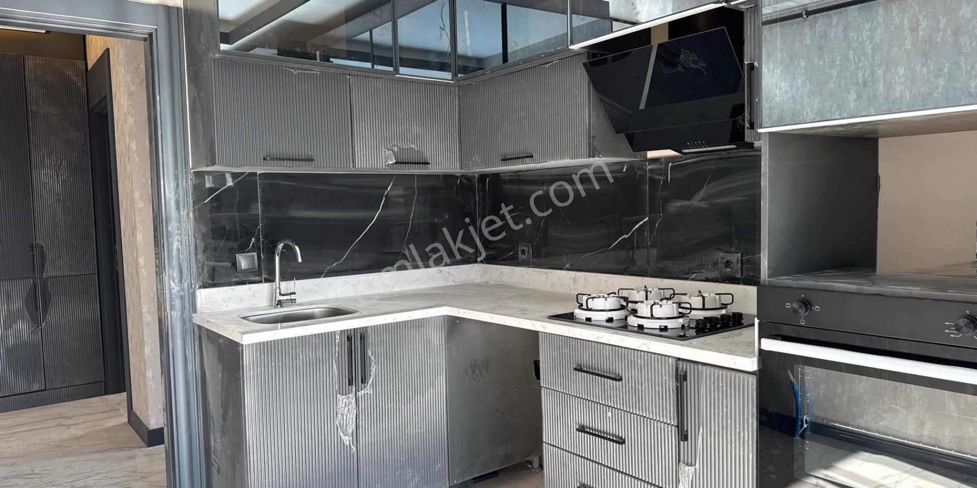 Cb Vizyon'dan Seğmenler Mahallesinde Lüks 2+1 Kiralık Daire - Görsel 15