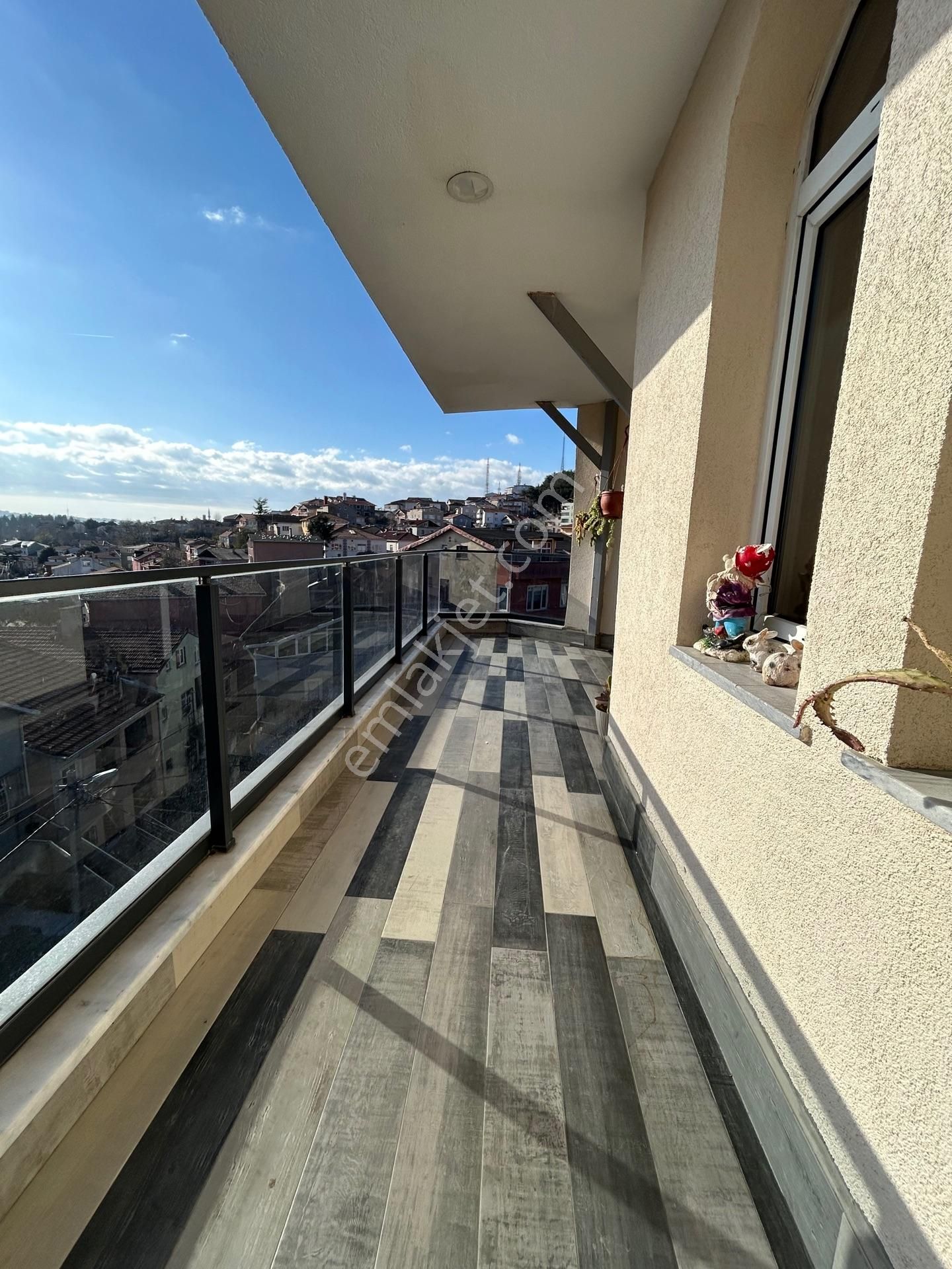 Çamlıbahçe'de Cadde Üzerinde Geniş Balkonlu Kiralık Daire - Görsel 2