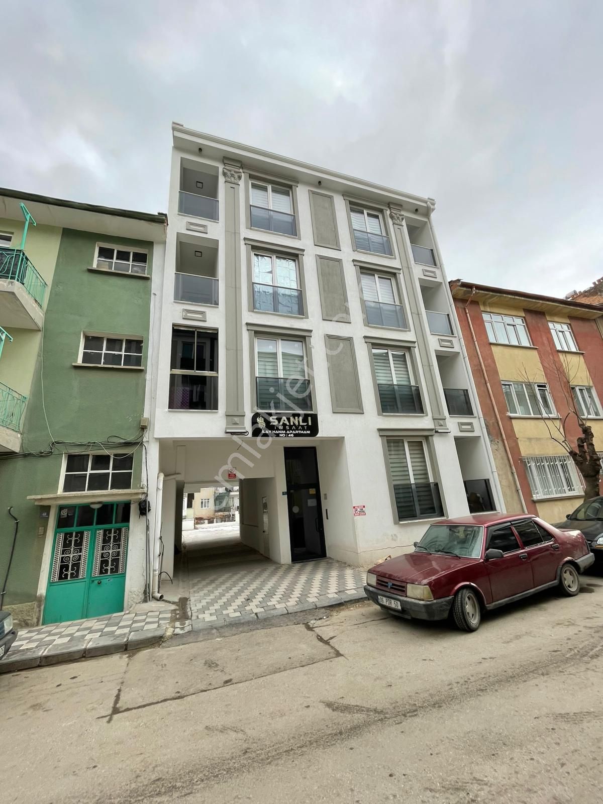 Afyon Üçok Emlaktan Dervişpaşa Mah 1+0 45m² Eşyalı Kupon Daire - Görsel 2