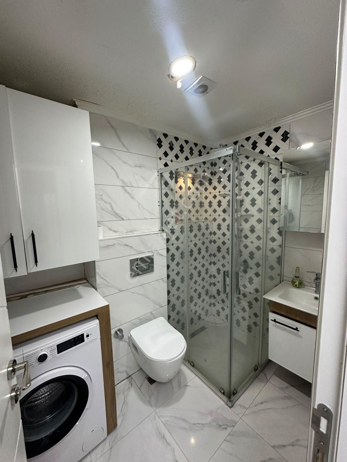 Afyon Üçok Emlaktan Dervişpaşa Mah 1+0 45m² Eşyalı Kupon Daire