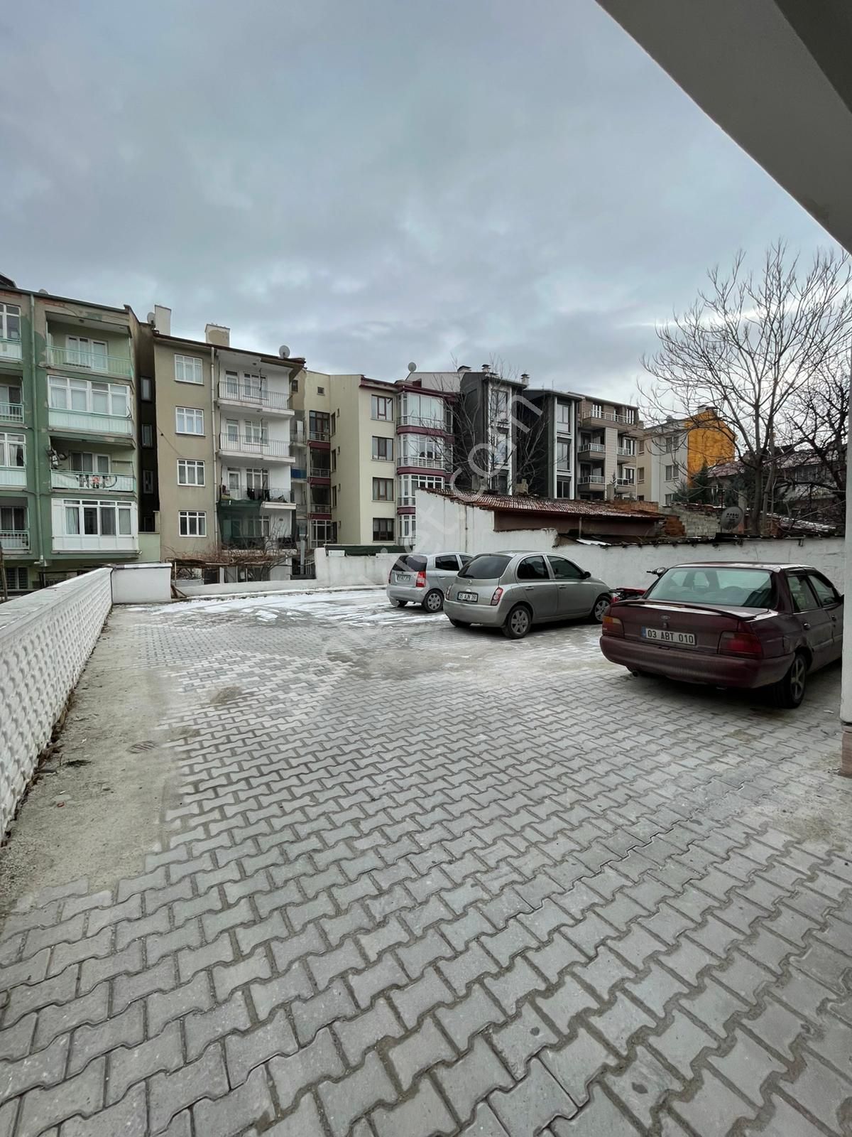 Afyon Üçok Emlaktan Dervişpaşa Mah 1+0 45m² Eşyalı Kupon Daire - Görsel 3