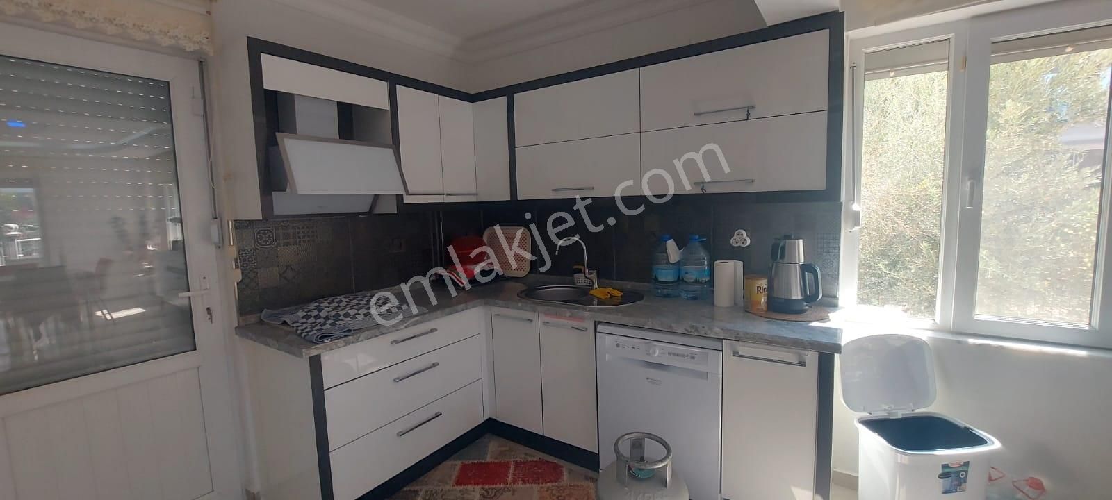 Fırsat ! Çamlık Da Tam Müstakil 4+1 Havuzlu Villa - Görsel 13