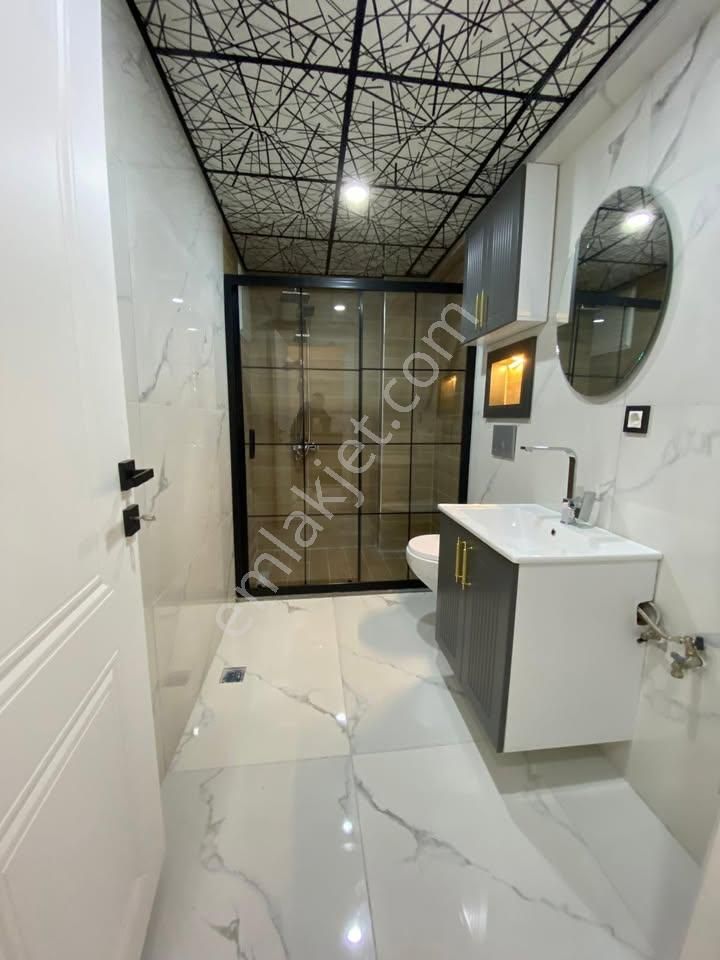 Beylikdüzü'nde Metrobüse 5'dk Bölgenin En Geniş 2+1 Fırsat Dairesi!!! - Görsel 13