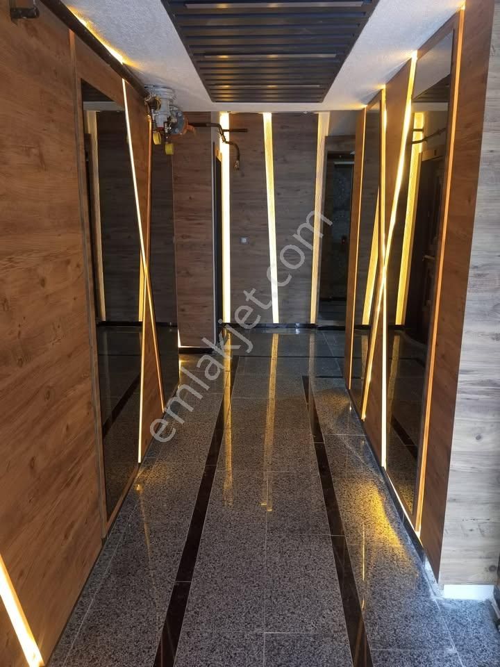 Beylikdüzü'nde Metrobüse 5'dk Bölgenin En Geniş 2+1 Fırsat Dairesi!!! - Görsel 18