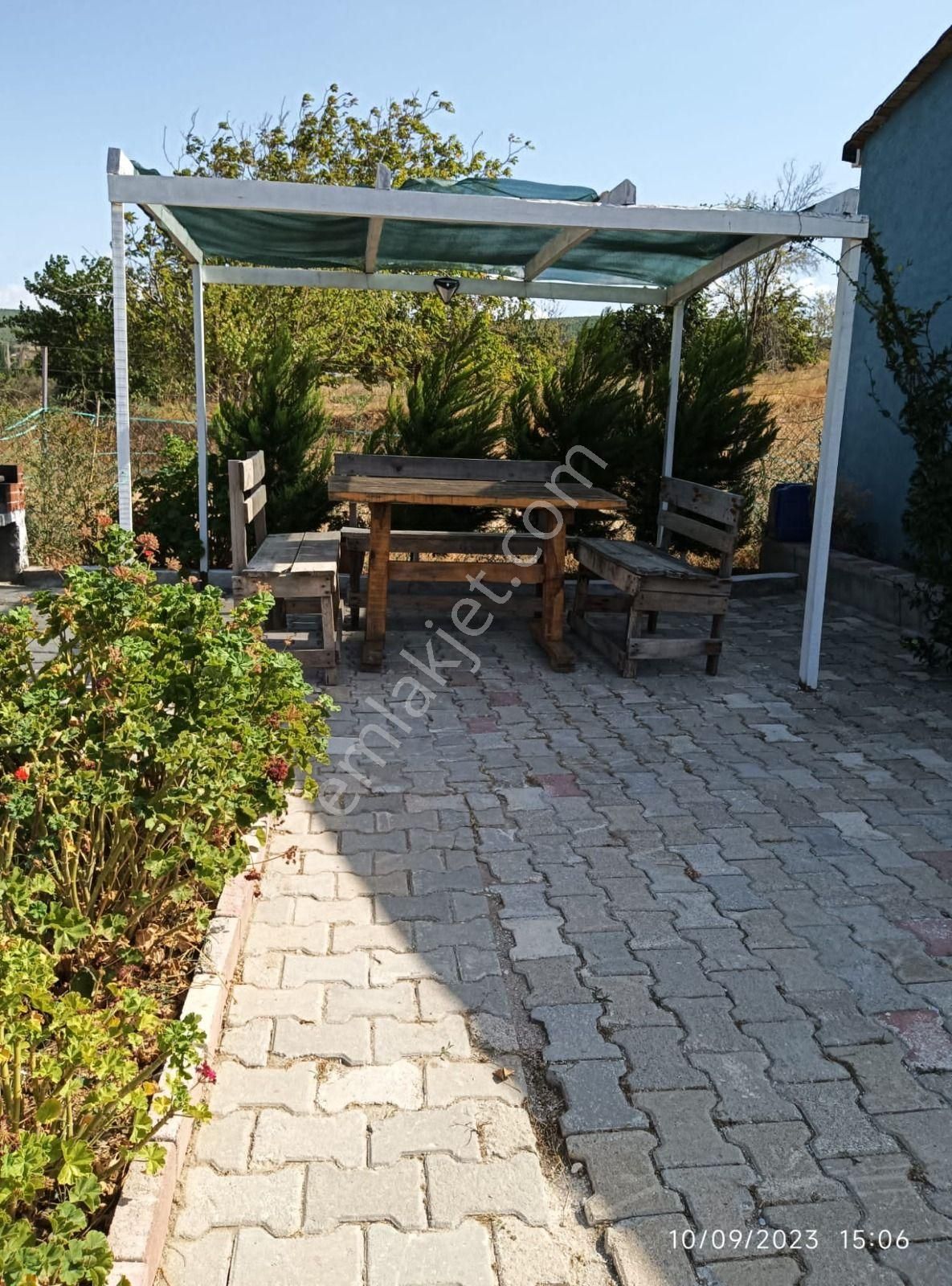 Çanakkale Lapseki Çardak 'ta Satılık Bahçeli Müstakil Ev - Görsel 11