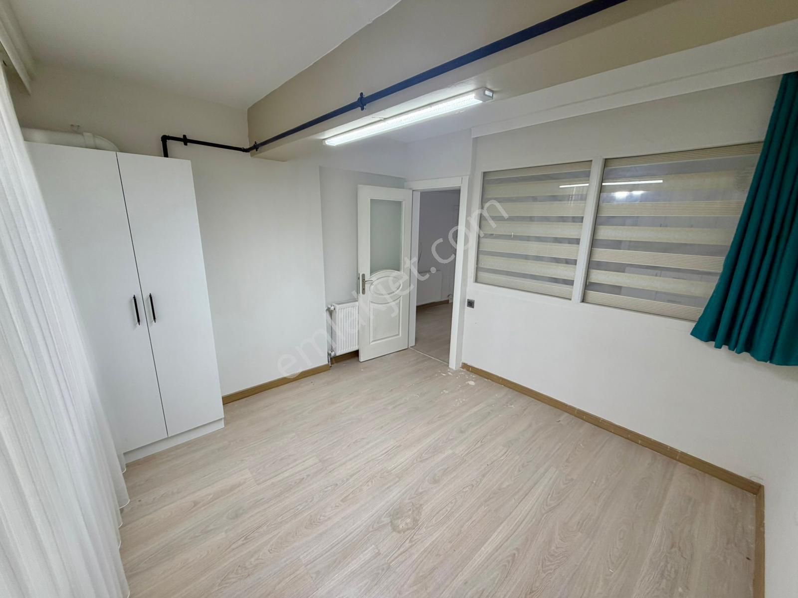 Özmecaz'dan Asmalıevler'de Cadde Üzeri 2+1 75m2 Fırsat Apart - Görsel 7