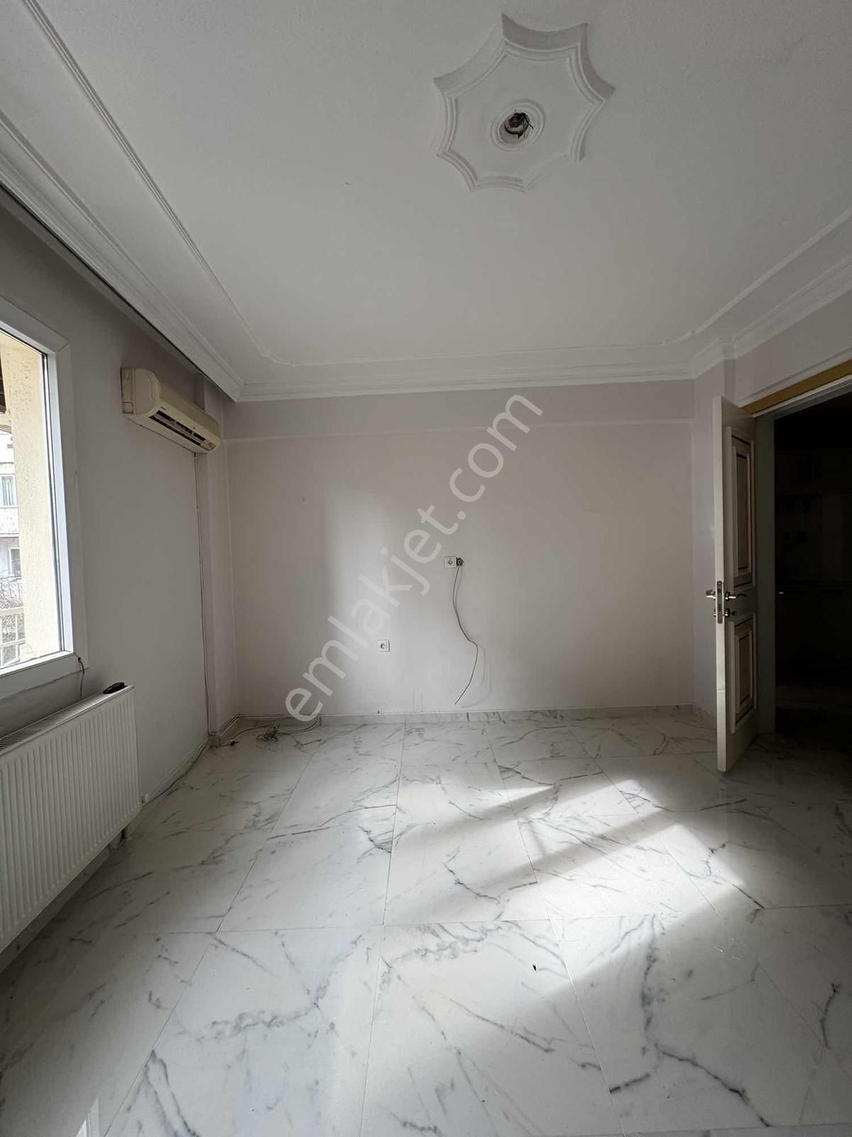 Buca Göksu Mah.2+1 D.gazlı Ve Klimalı 110m2.kiralık Arakat Daire - Görsel 12