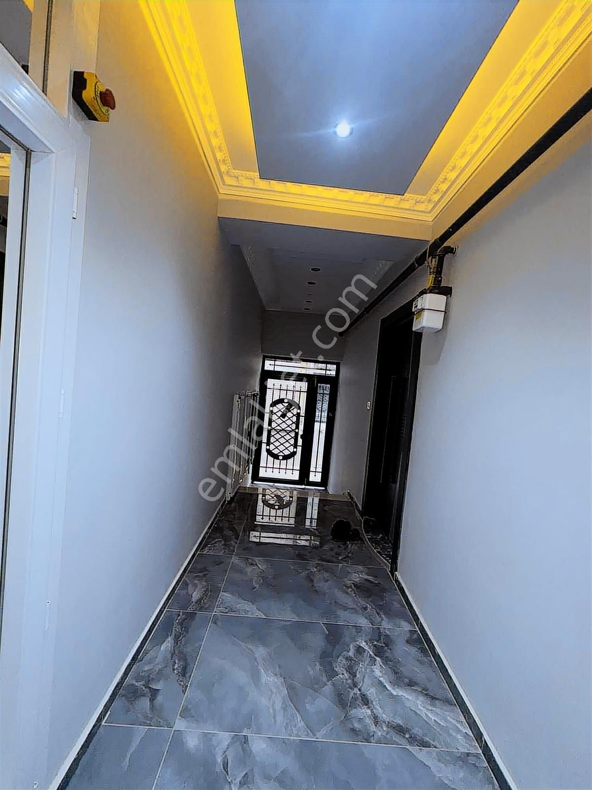 Akın Emlaktan Yeşilbağlar Mah. Fırsat 1+1 Satılık Daire - Görsel 3