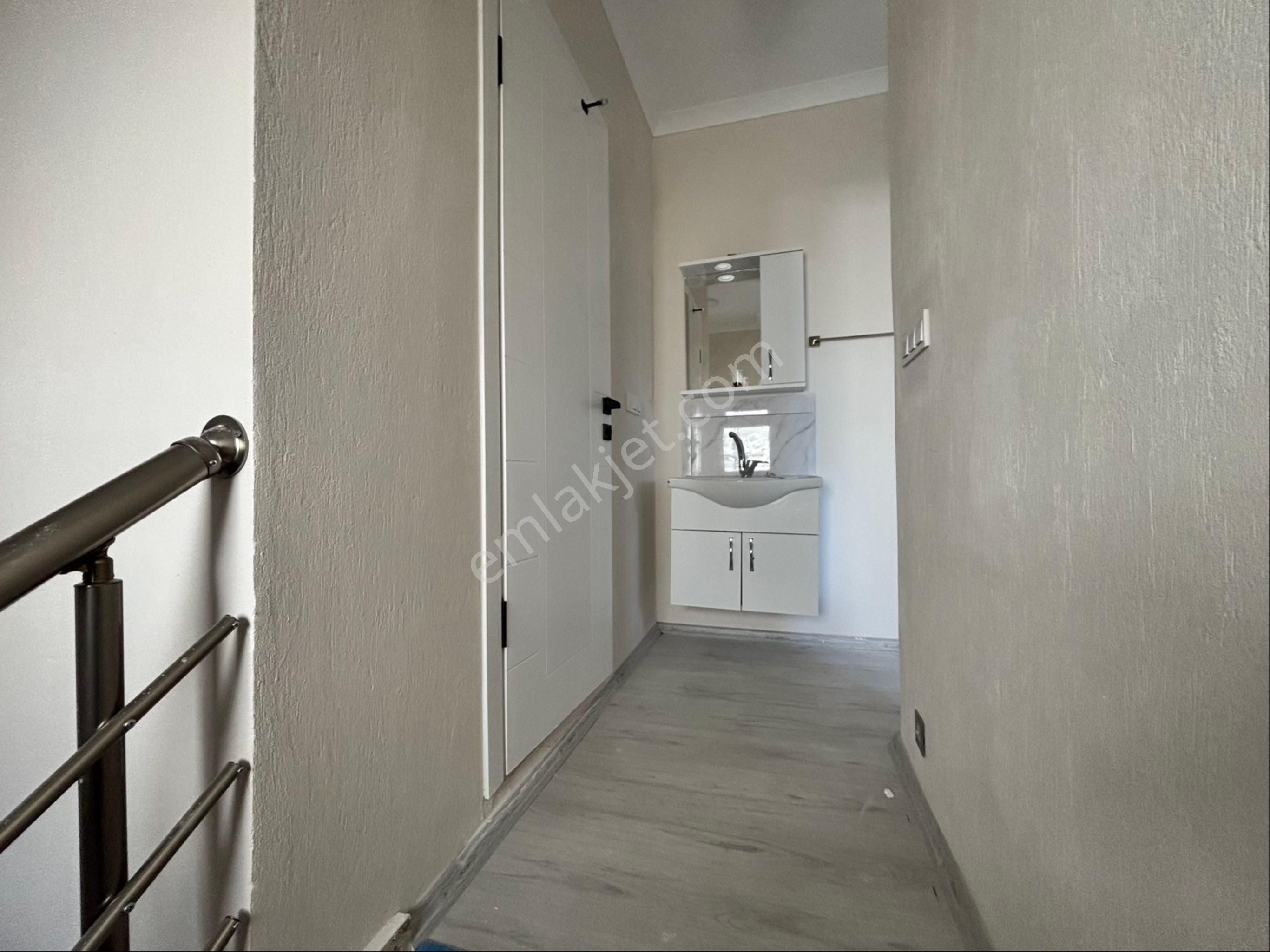 Seydikemerde Gerişburnunda Yeni Yapı 2+1 Dubleks Satılık Daire - Görsel 8