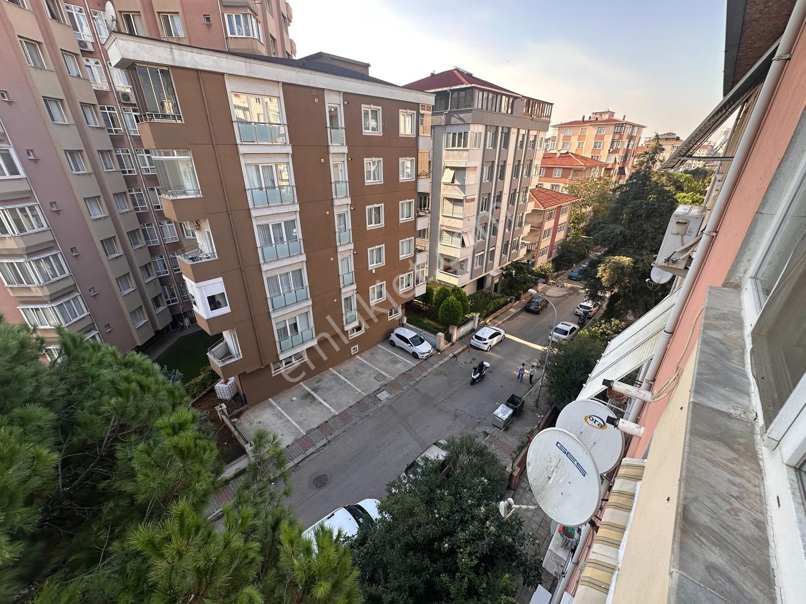Tamiş'den Maltepe Bağlarbaşında Metroya Yakın Balkonlu Ferah 3+1 - Görsel 13