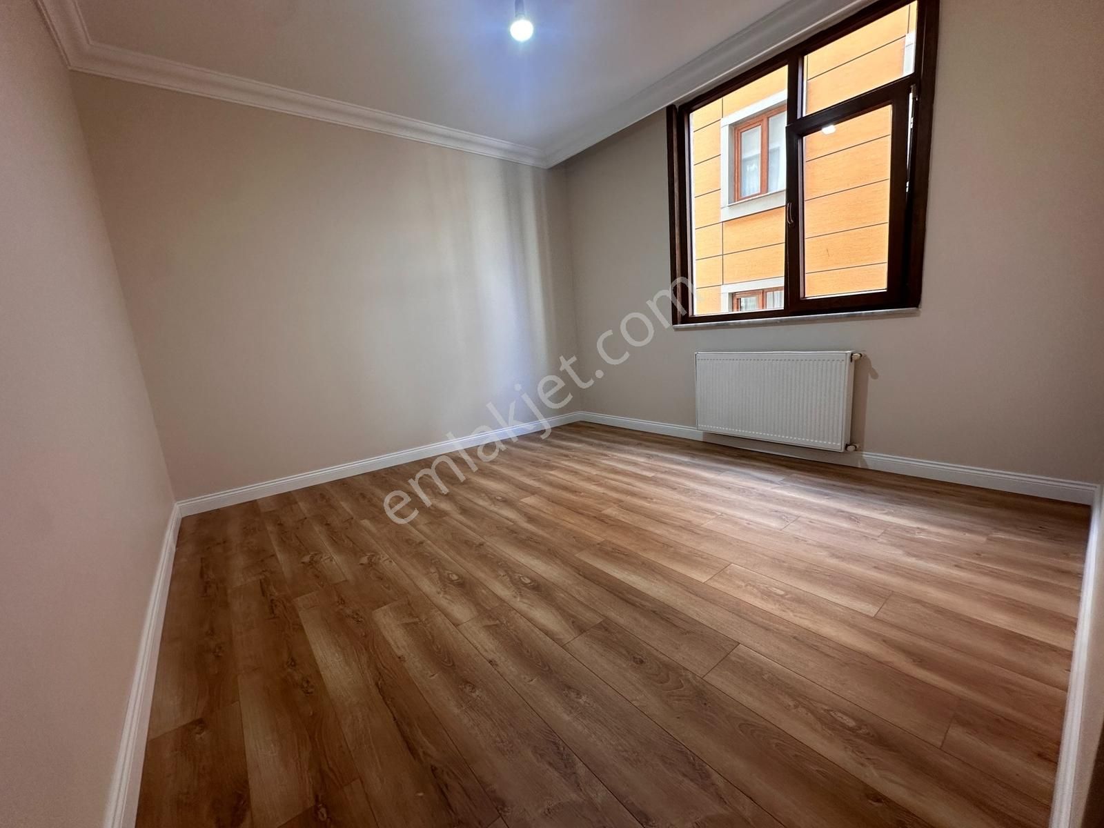 Tamiş'den Küçükyalı'da Metroya E5'e Yakın 1.katta Ön Köşe 2+1 - Görsel 20