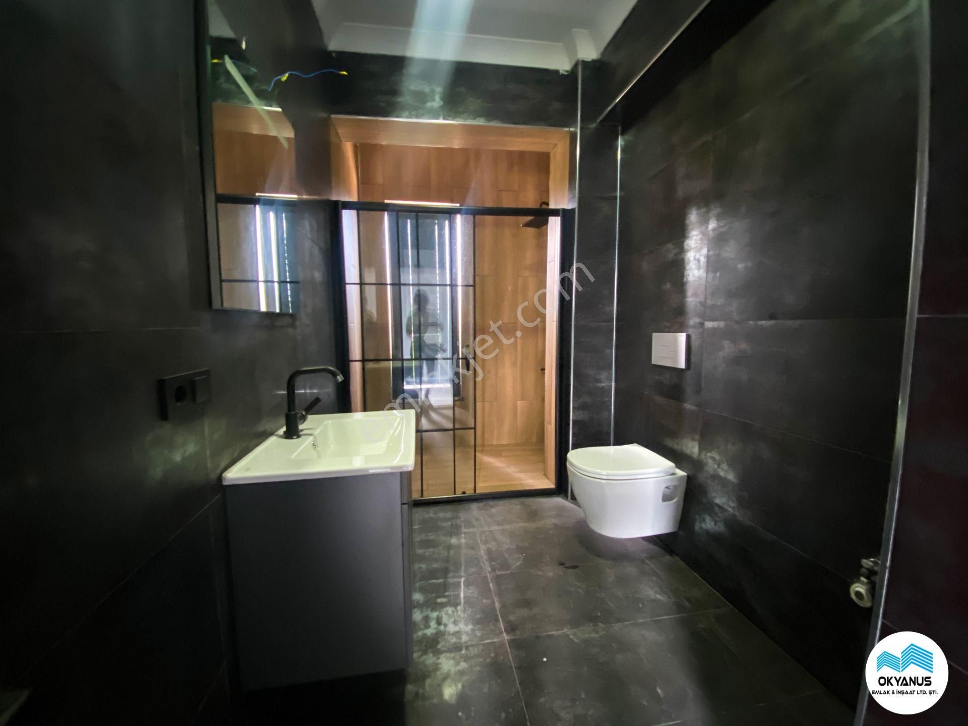 Karasu’da Hayalleri Süsleyen Özel Tasarım Bahçeli 4+1 Villa - Görsel 14