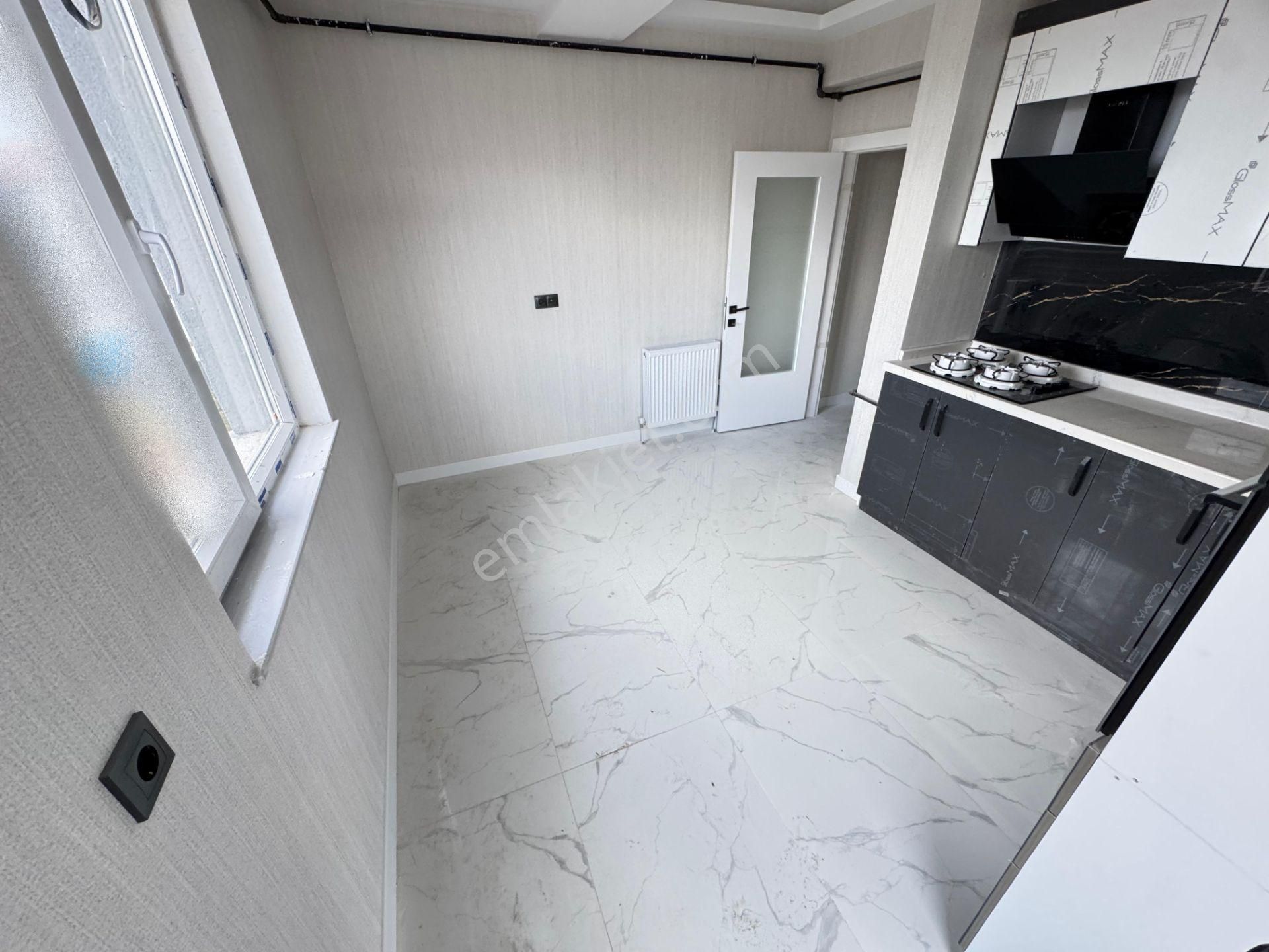 Yenikent Fevzi Çakmak Mh.de 3+1 125m2 Net Satılık Daire - Görsel 2