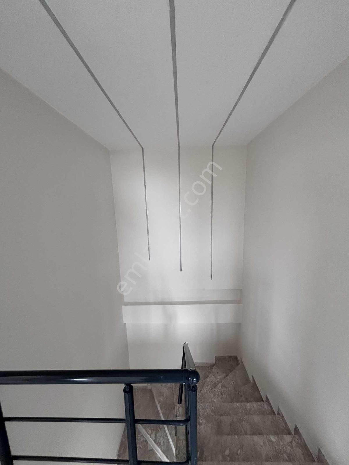 Rw Nefes'ten Altınova'da 1. Kalite 3+1 Villa - Görsel 7