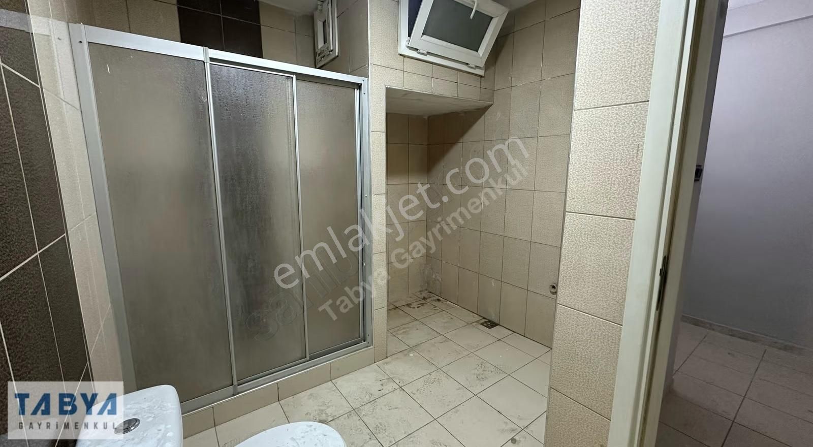Seyrantepe'de Cadde Üzeri Kiralık Konut Ve İşyerine Uygun 2+1 - Görsel 4