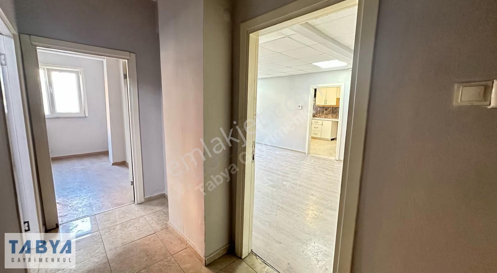 Seyrantepe'de Cadde Üzeri Kiralık Konut Ve İşyerine Uygun 2+1 - Görsel 13
