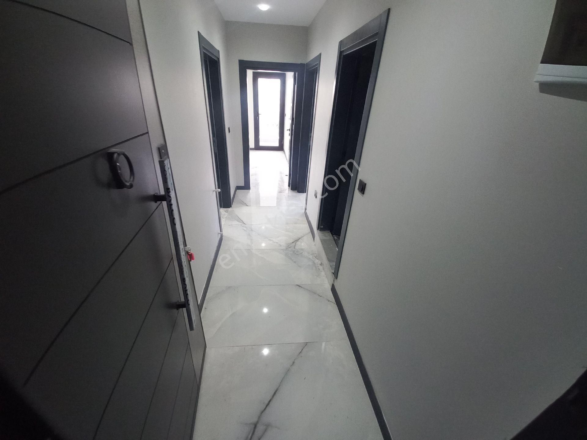 Didim Merkezi Konumda Satılık Asansörlü - Görsel 3