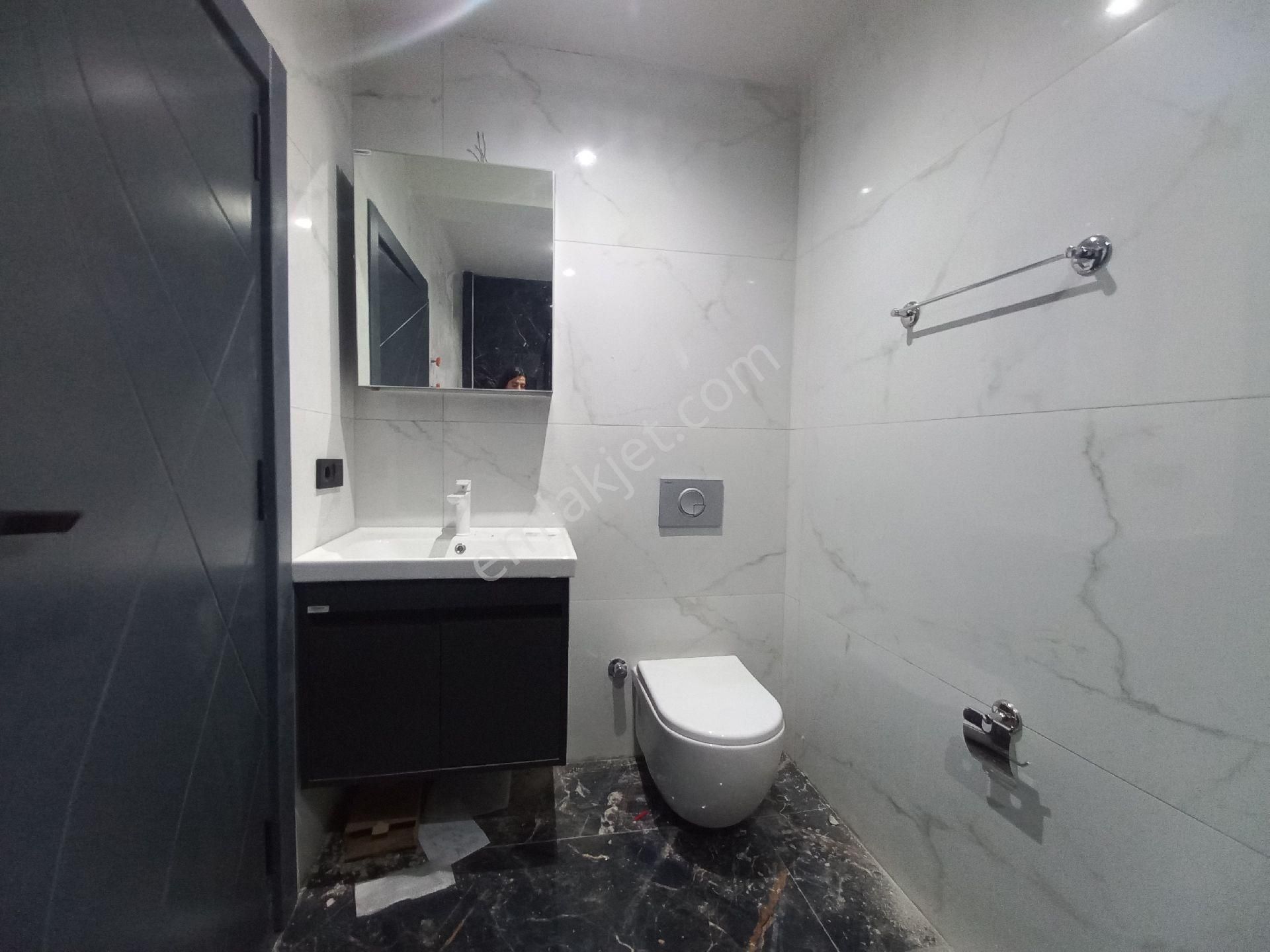 Didim Merkezi Konumda Satılık Asansörlü - Görsel 10