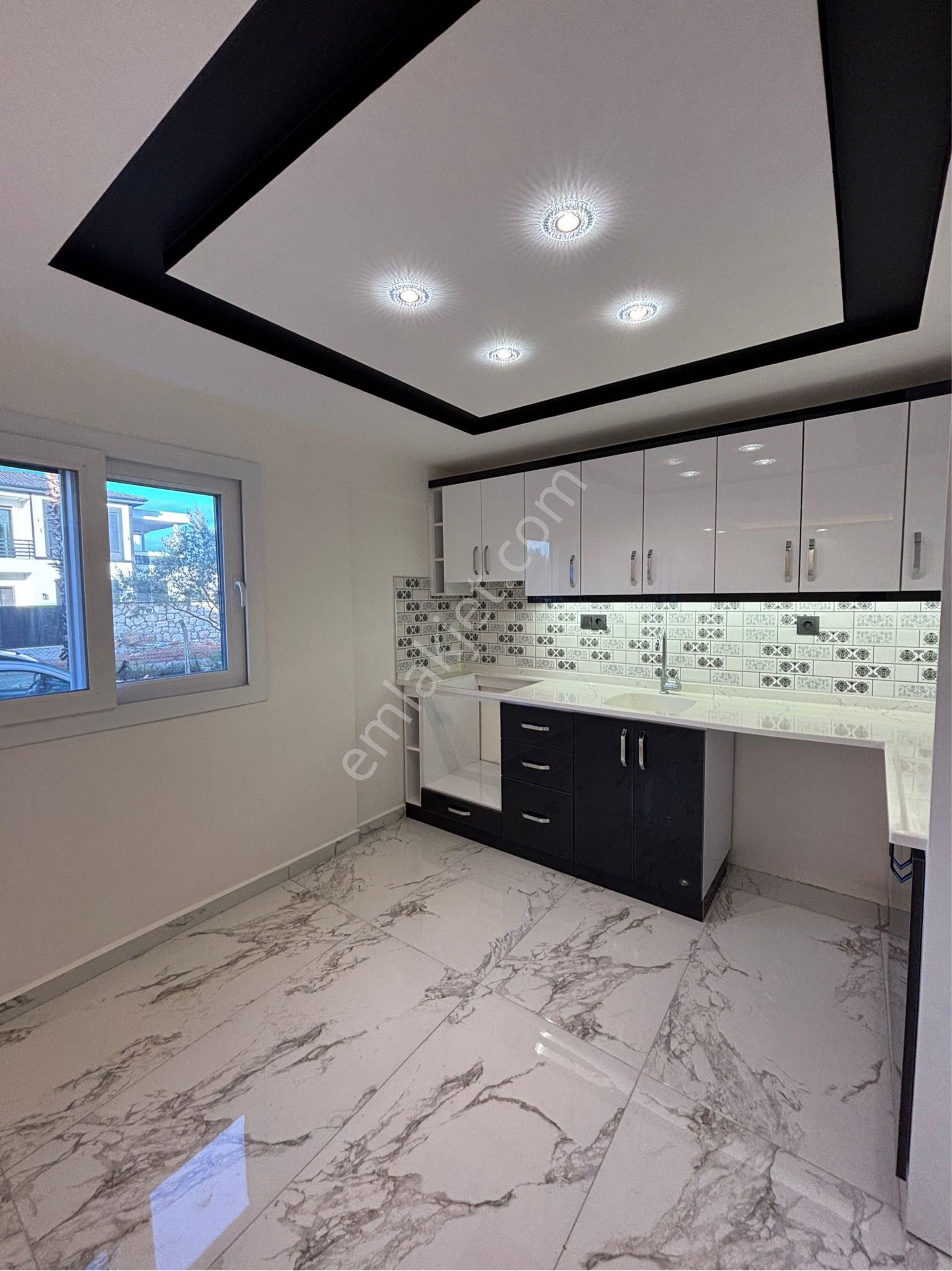 ❗️geniş Bahçeli Plaja Yakın 4+1 Triplex Villa❗️ - Görsel 7