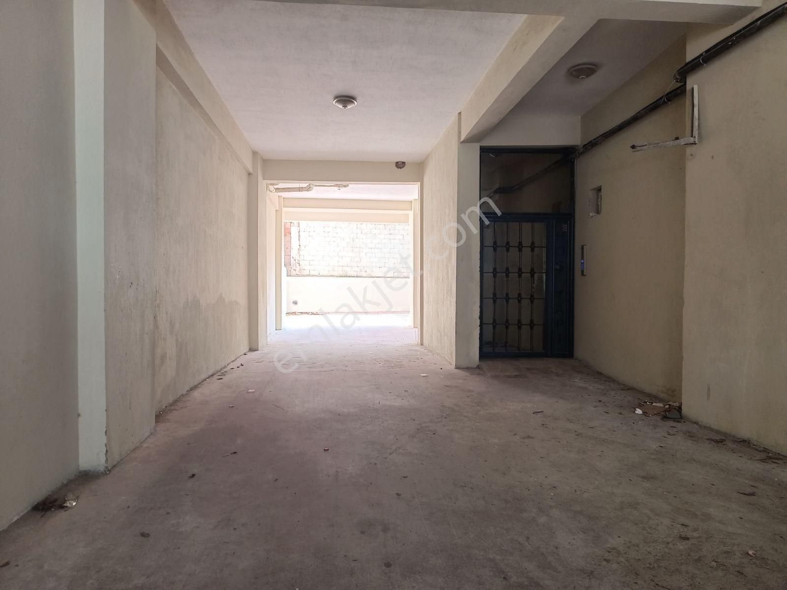 Buket Emlaktan Kiralık 2+1 Daire Ara Kat Doğalgazlı Asansörlü - Görsel 34