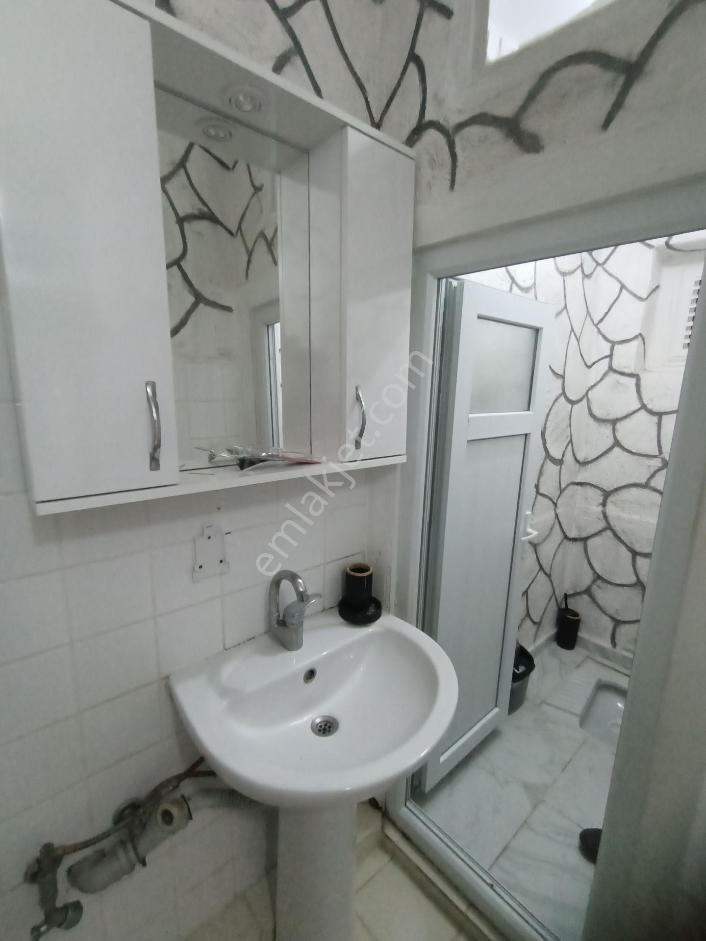 Adapazarı Merkezde Kiralık Daire 3+1 - Görsel 12