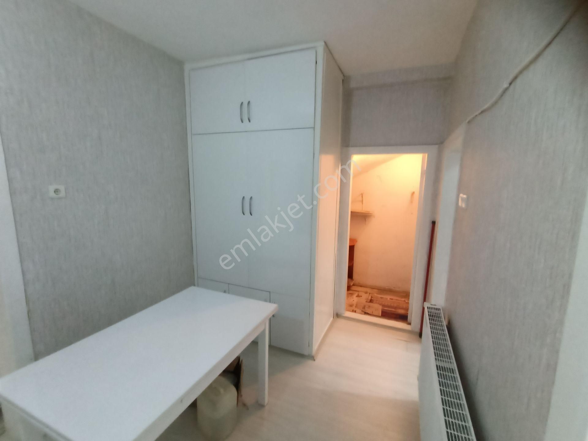 Adapazarı Merkezde Kiralık Daire 3+1 - Görsel 4