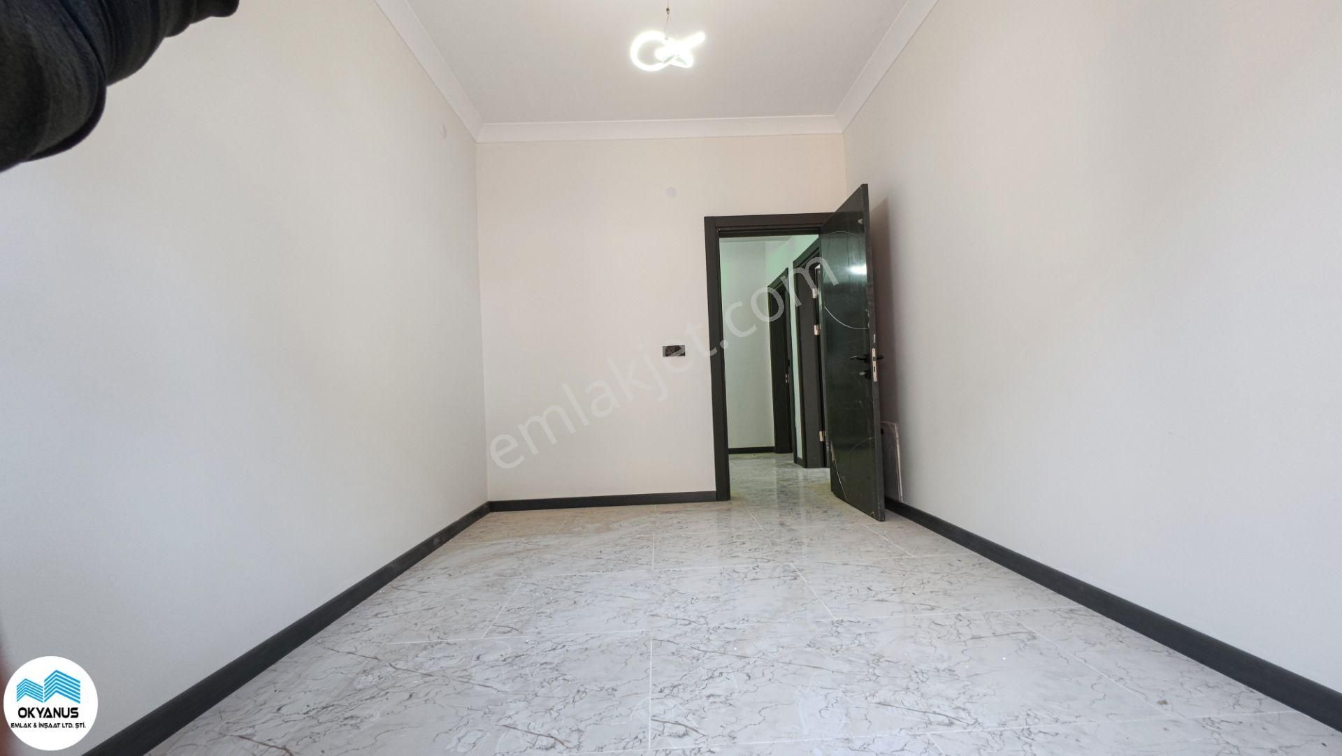 Karasu'da Geniş Bahçeli Mutfak Ayrı Yerden Isıtmalı 2+1 Sıfır Daire - Görsel 24