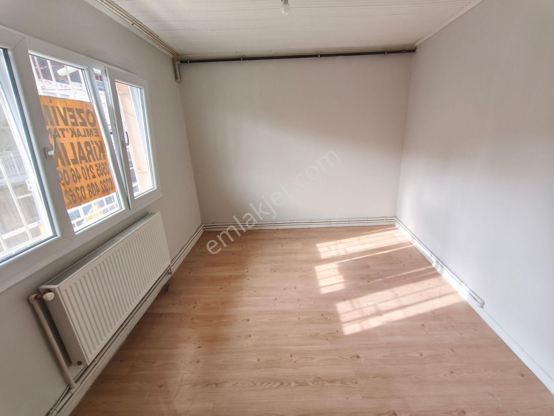 Dokuz Eylül Mahallesi İzbana Yürüme Mesafesinde Kombili Kiralık 2+1 Daire - Görsel 20