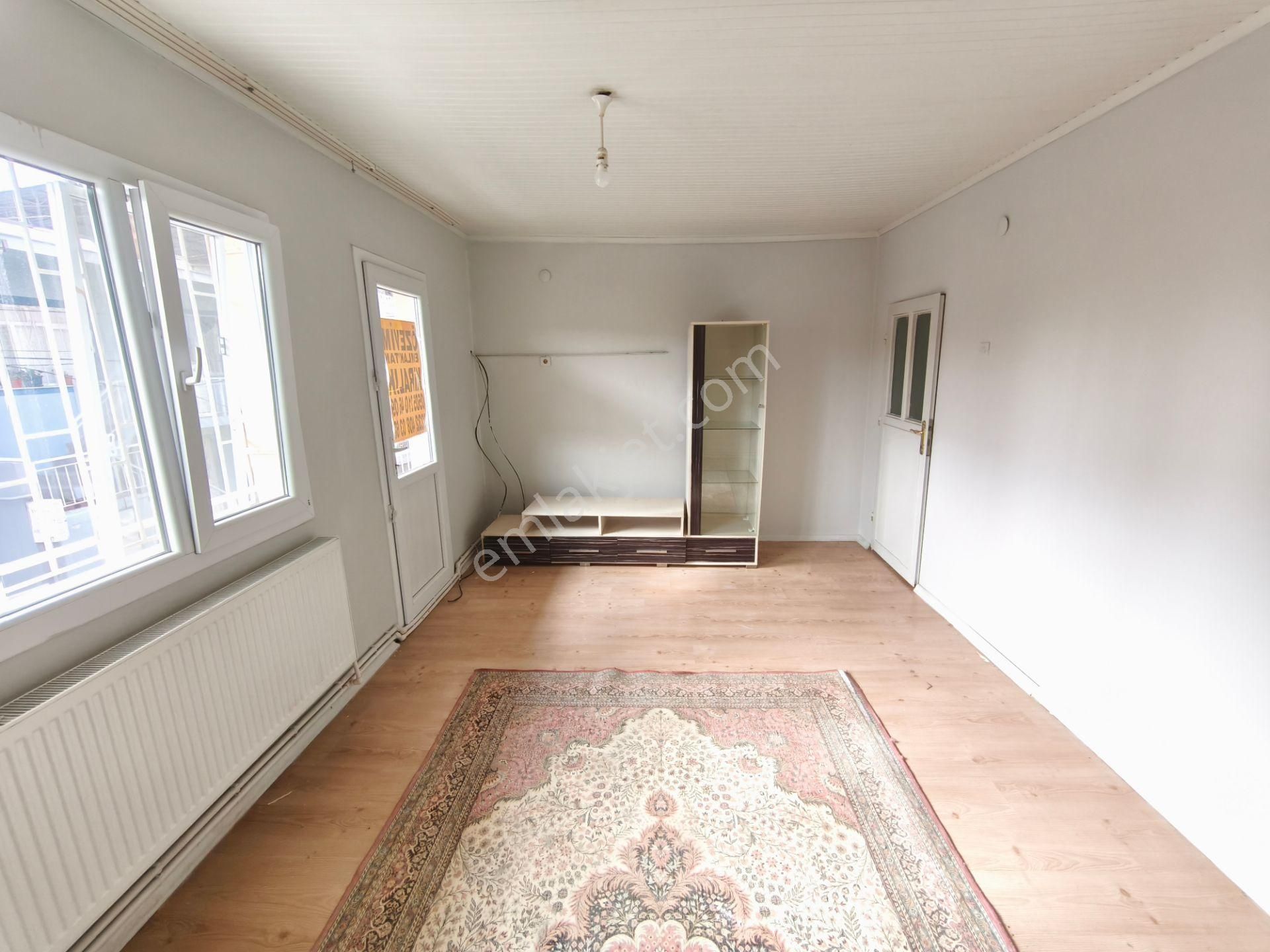 Dokuz Eylül Mahallesi İzbana Yürüme Mesafesinde Kombili Kiralık 2+1 Daire - Görsel 29