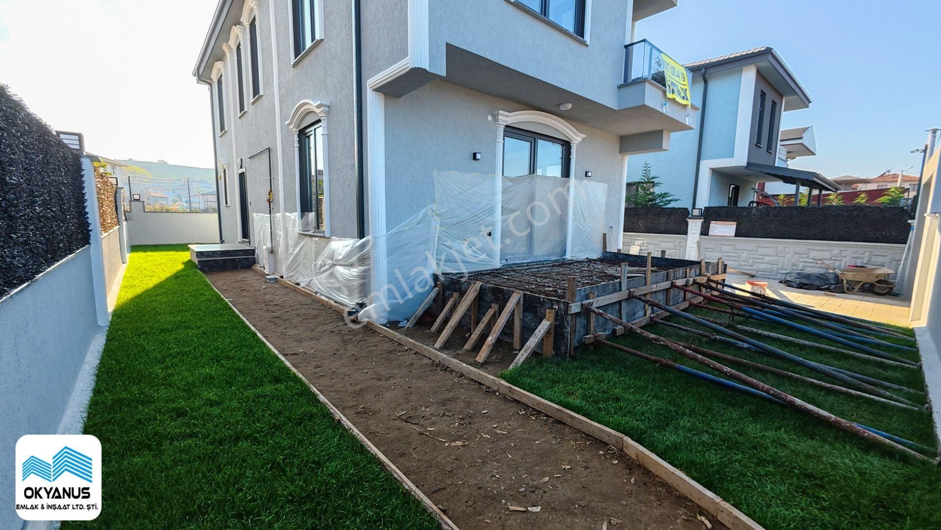 Karasu'da Müstakil Bahçeli Jakuzili 4+1 Satılık Villa - Görsel 3