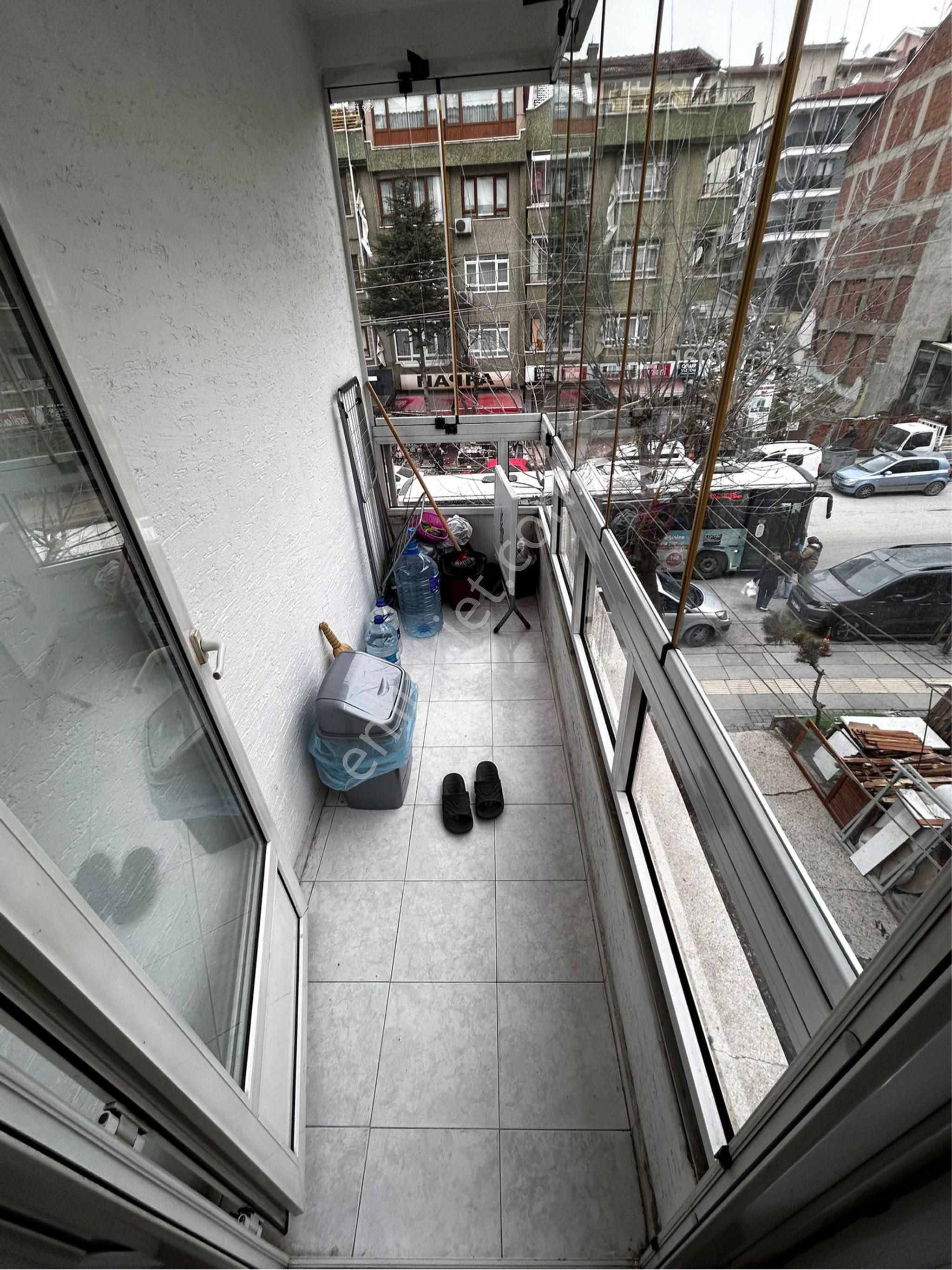 Keçiören Dutlukta Metroya Yürüme Mesafesinde Ara Katta Acill Satılık Daire - Görsel 5