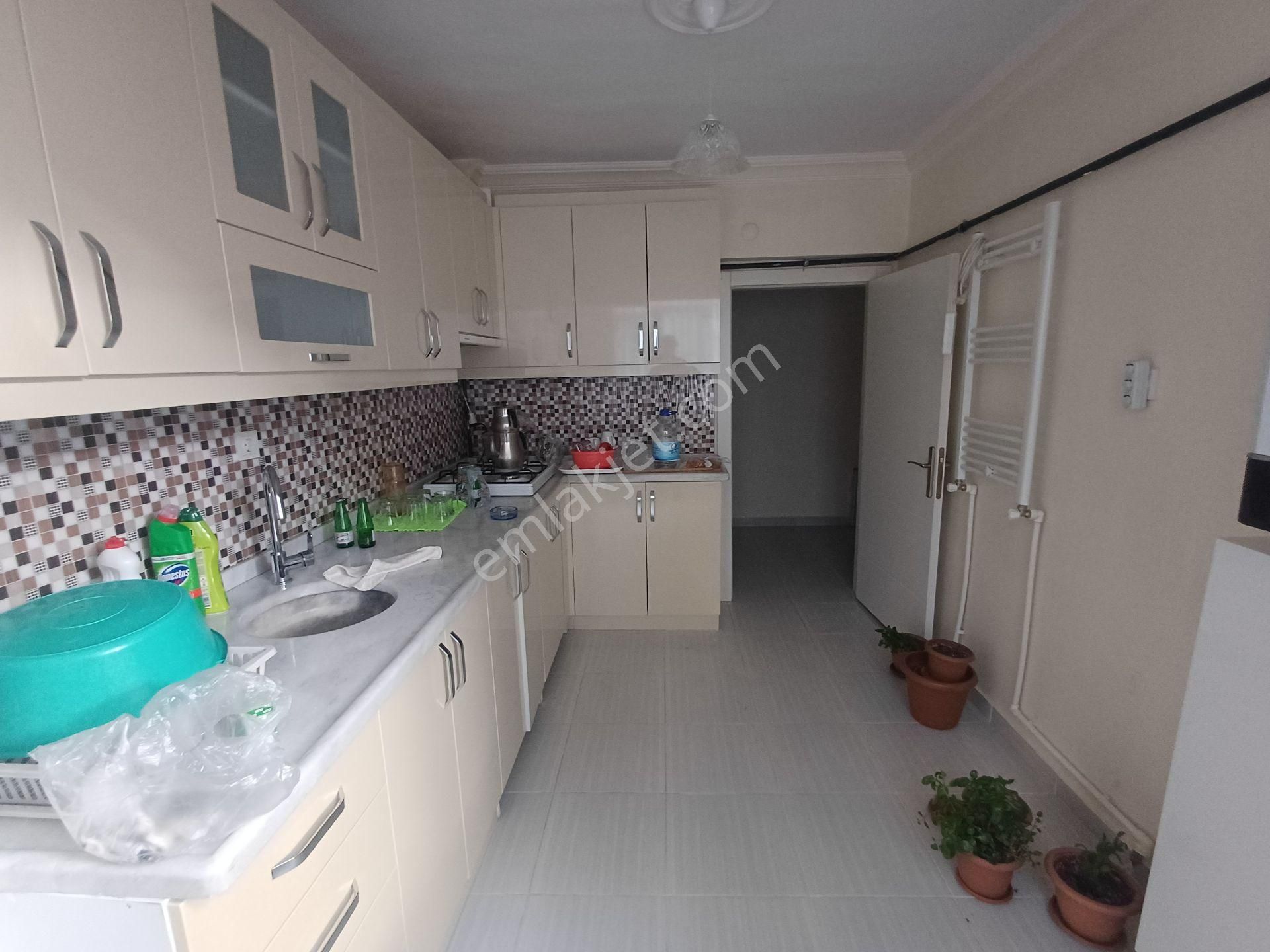 Akşemsettin Mah.de Fırat Caddesi Üzerinde Satılık 3+1 Daire - Görsel 22
