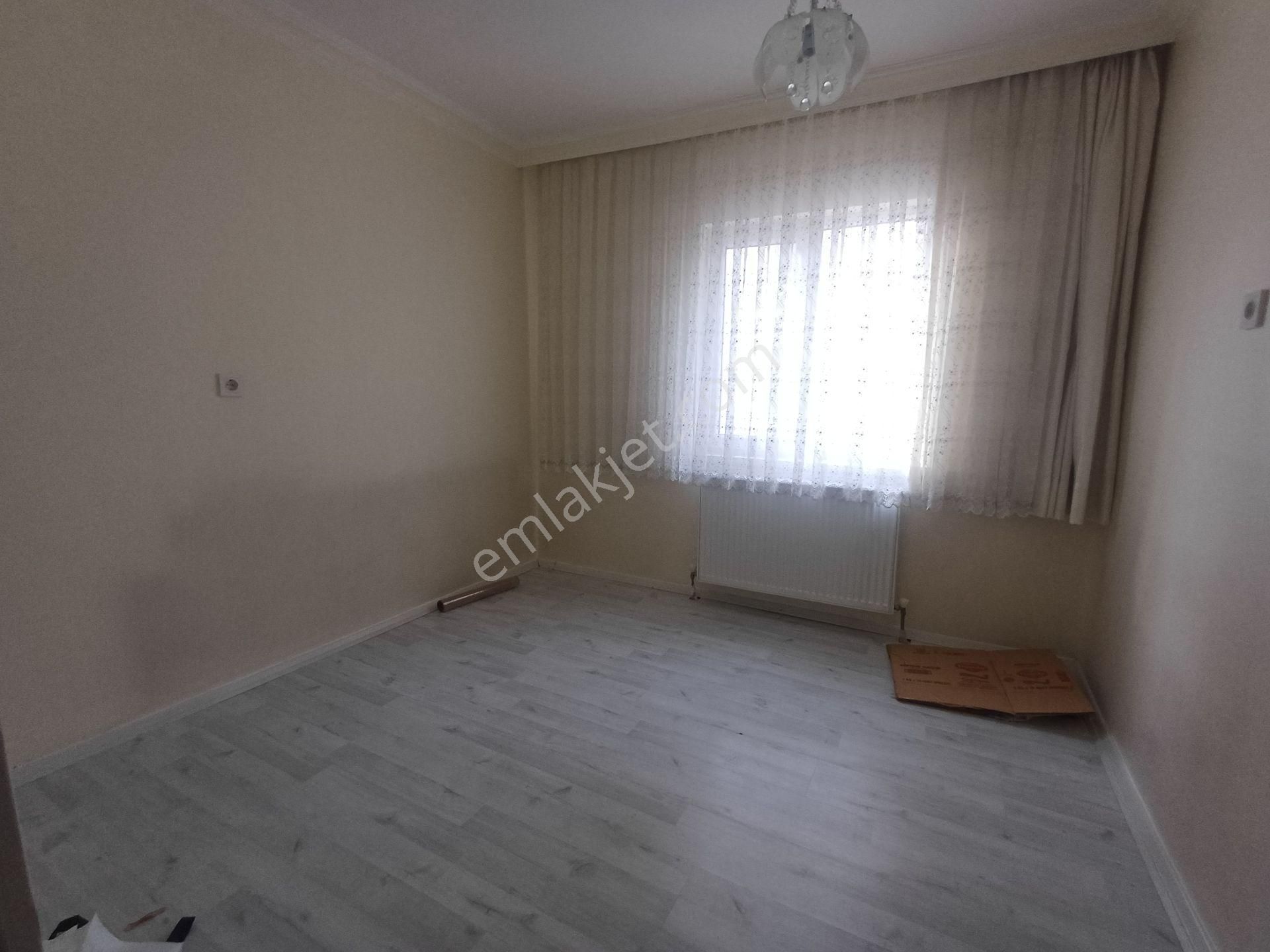 Akşemsettin Mah.de Fırat Caddesi Üzerinde Satılık 3+1 Daire - Görsel 19