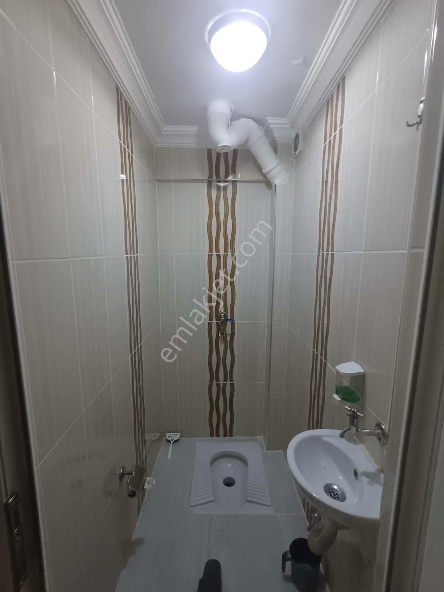 Akşemsettin Mah.de Fırat Caddesi Üzerinde Satılık 3+1 Daire - Görsel 17