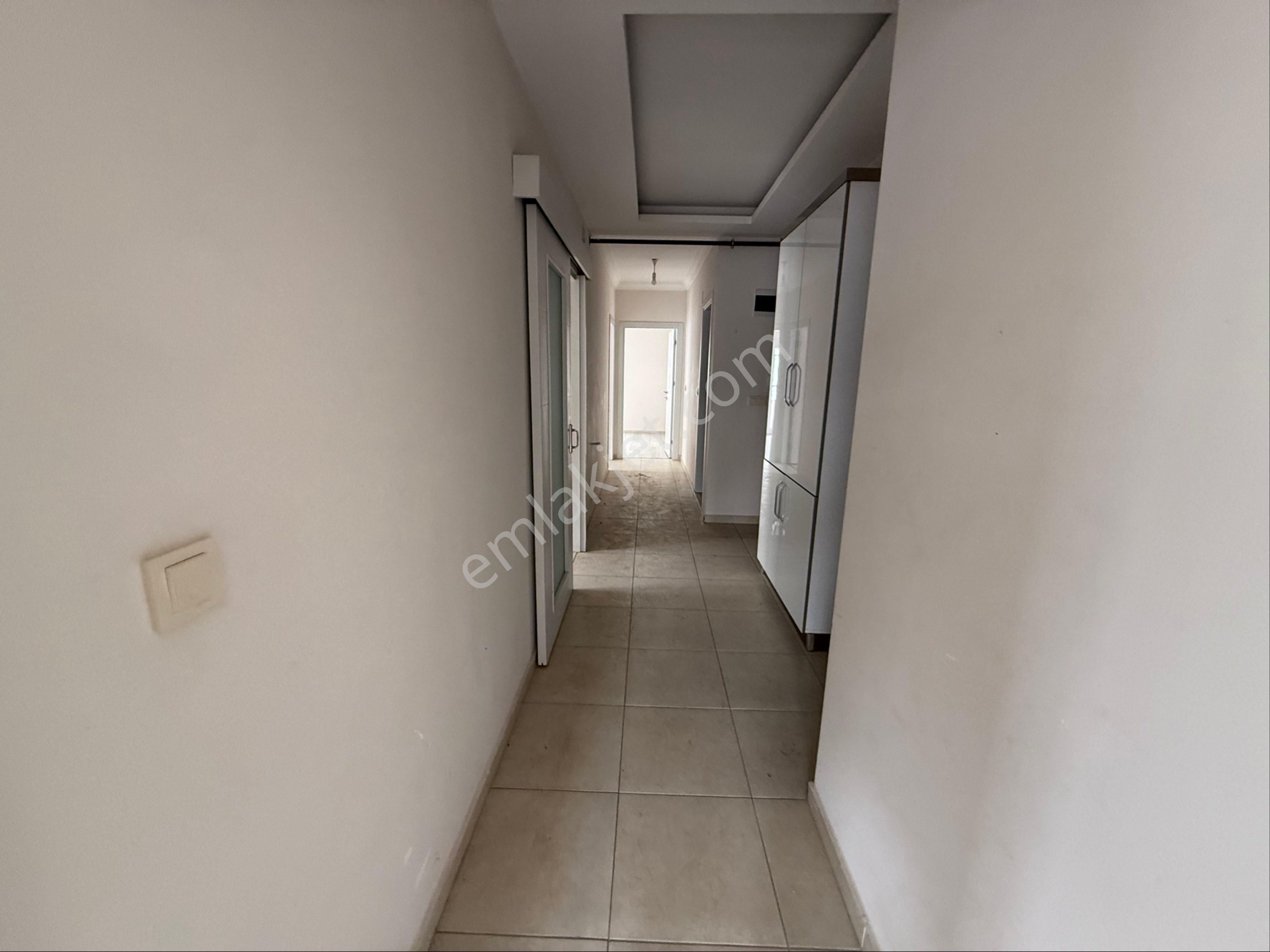 Özkandan Bagarda Kiralık 3+1 Daire - Görsel 12