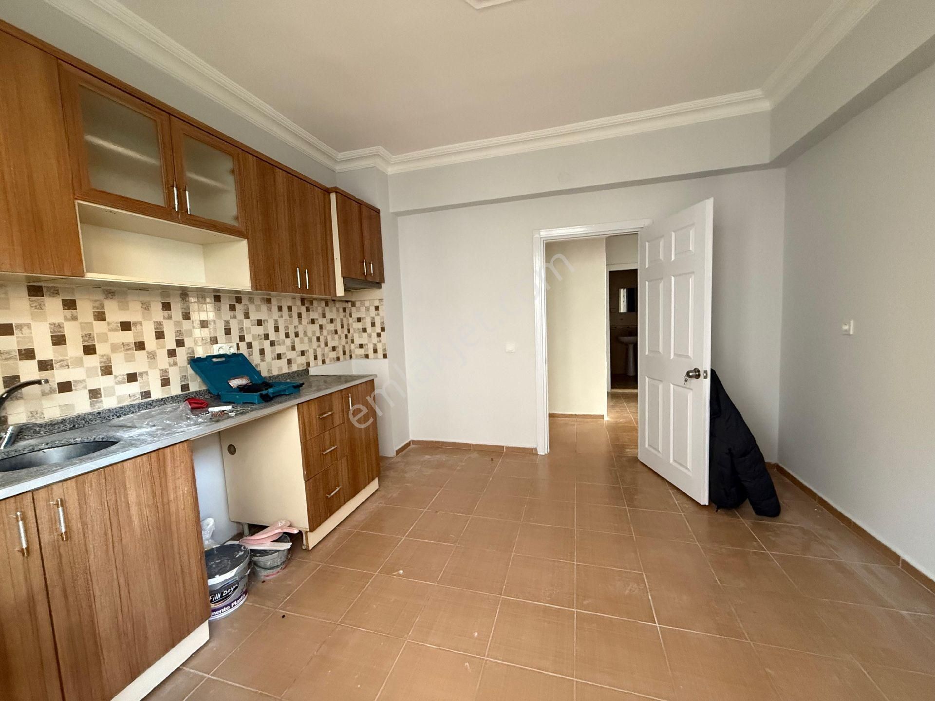 Antalya Muratpaşa Meydan Kavagı Mah 12 Ci Cadde Yakını I 3+1 1 Kat - Görsel 6