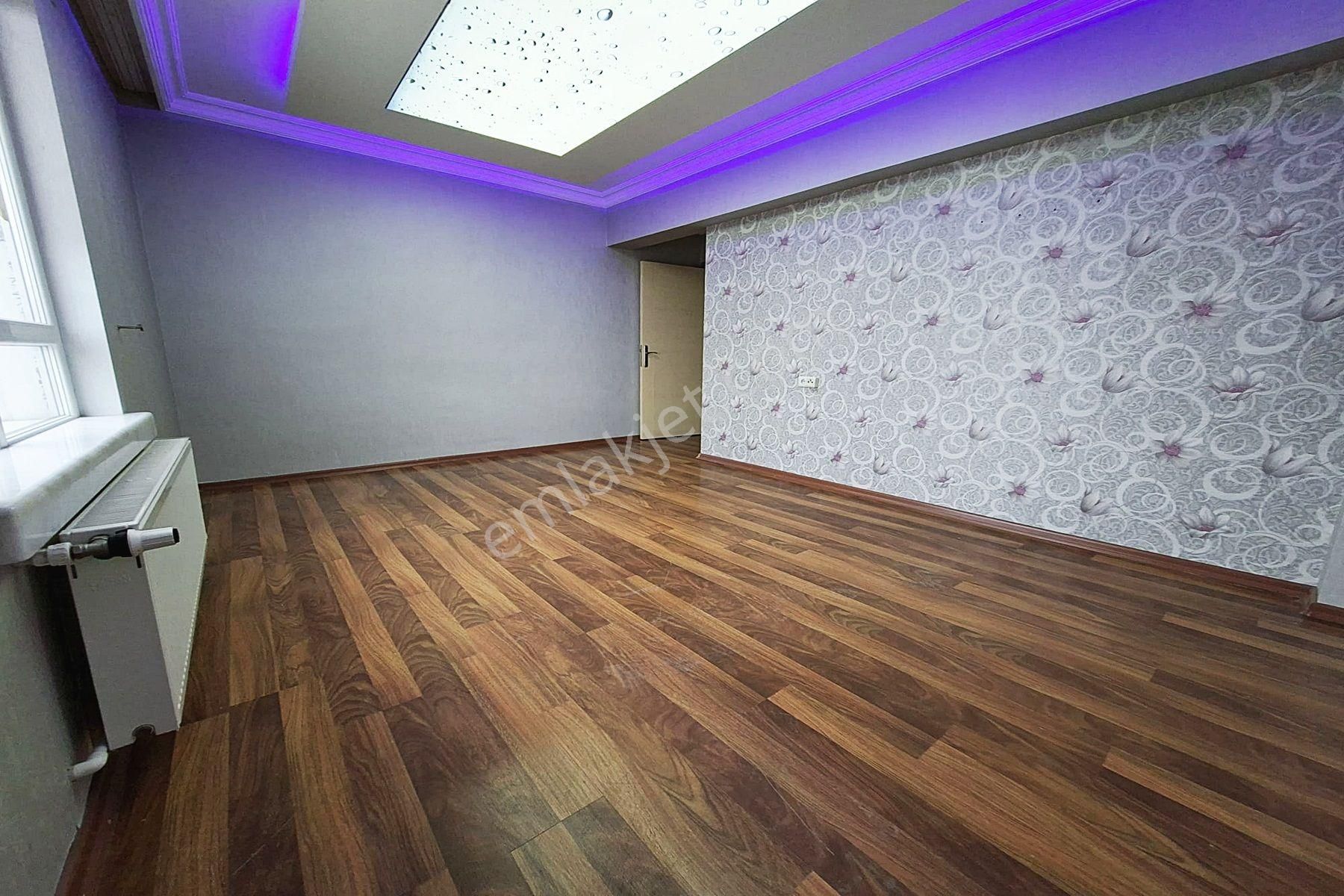 Yayla'da Seyitler Cad Üzeri 140m2 Asansrlü 3+1 Kiralık Daire - Görsel 18