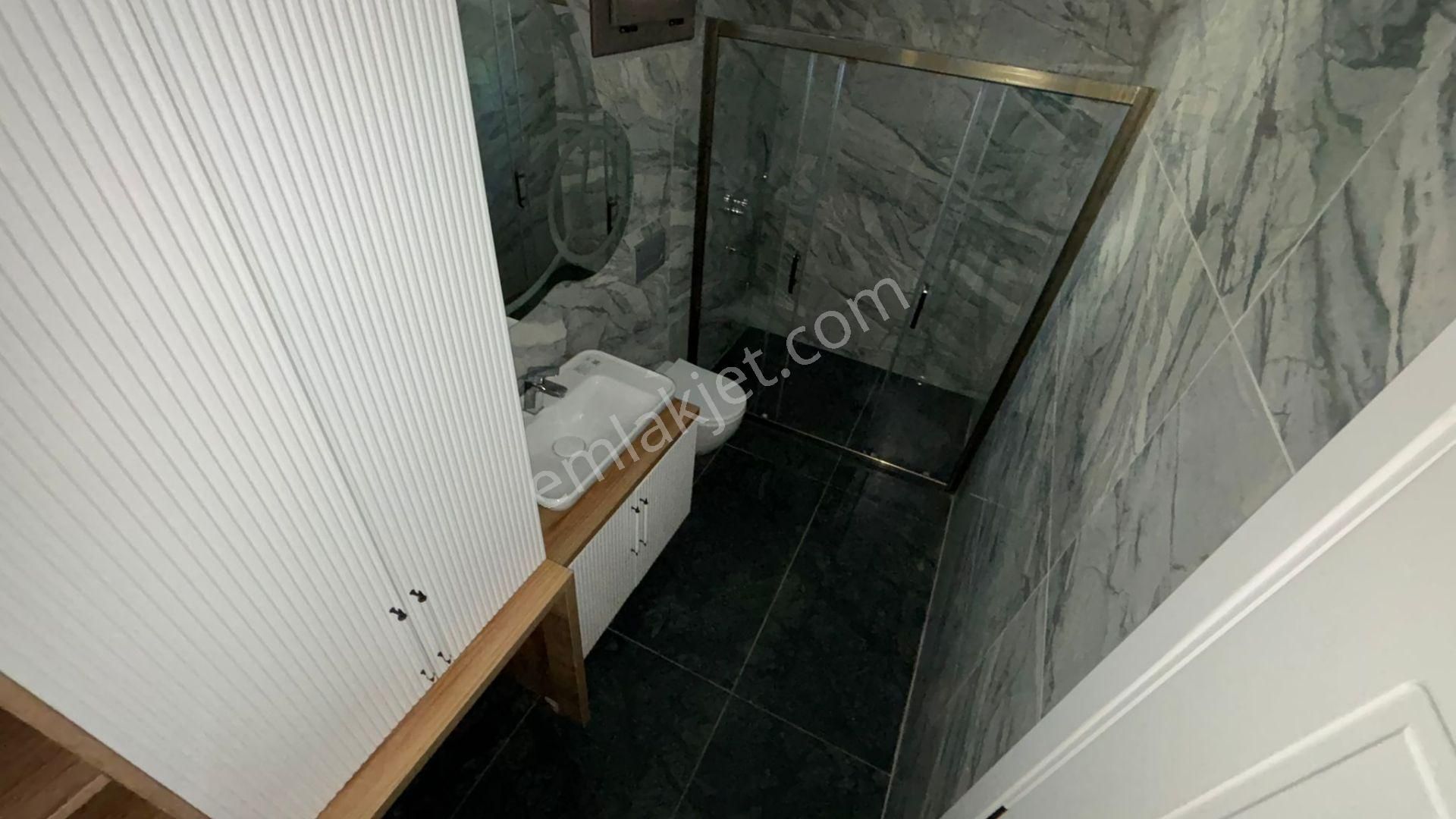 Güre Tahtakuşlar’da Denize Yakın | 5+1 | Özel Havuzlu | Açık Otoparklı | Bahçeli Ultra Lüks Villa - Görsel 24