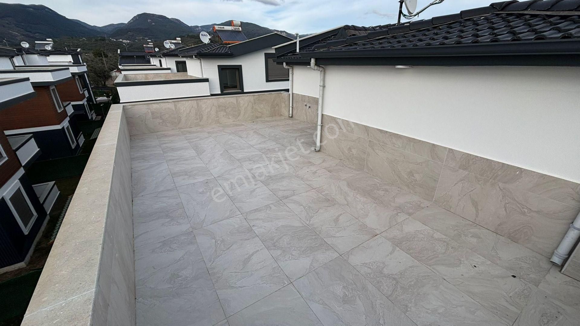 Güre Tahtakuşlar’da Denize Yakın | 5+1 | Özel Havuzlu | Açık Otoparklı | Bahçeli Ultra Lüks Villa - Görsel 31