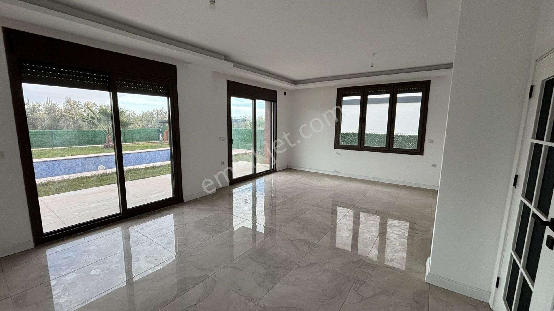 Güre Tahtakuşlar’da Denize Yakın | 5+1 | Özel Havuzlu | Açık Otoparklı | Bahçeli Ultra Lüks Villa - Görsel 14