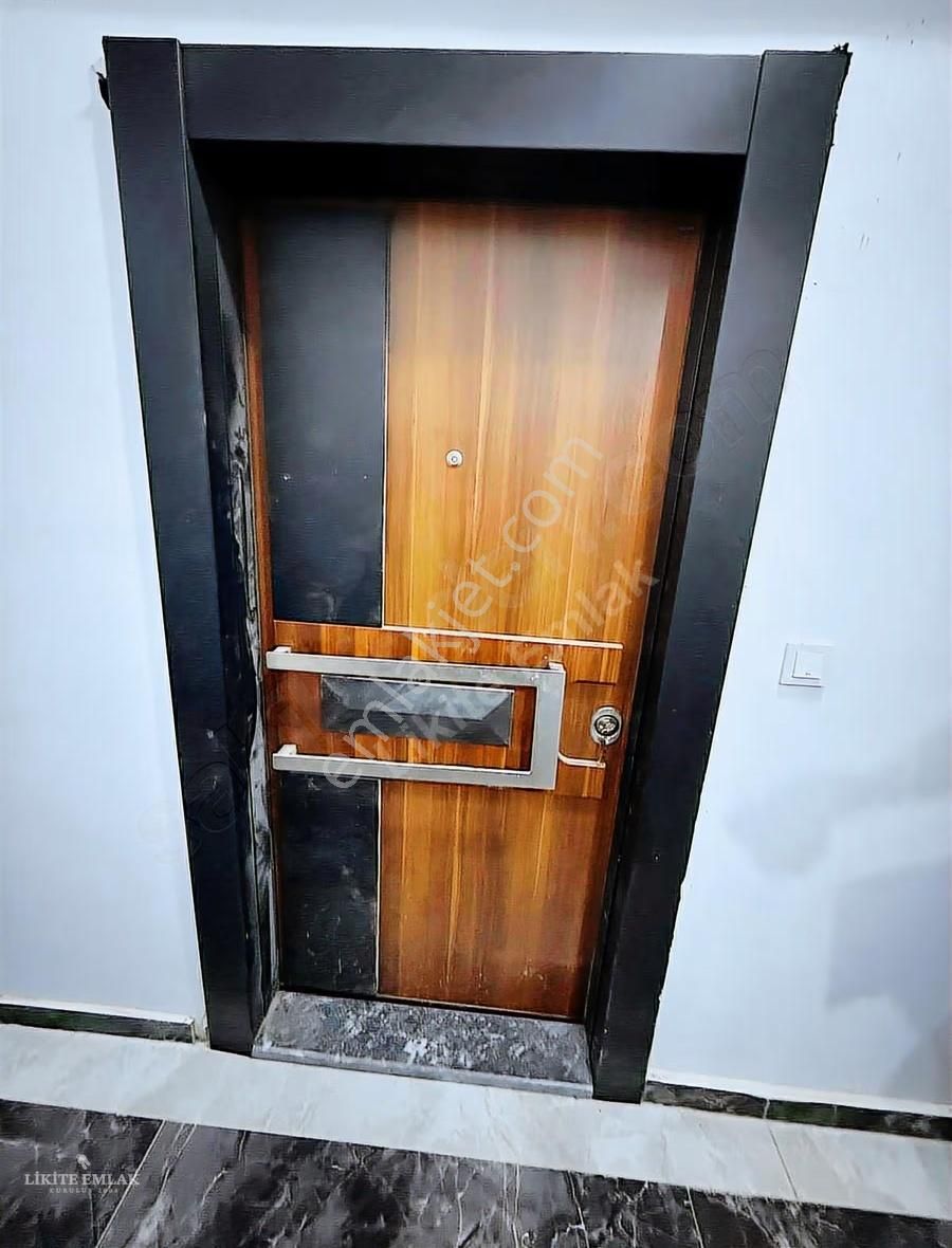 Likite Emlak'tan 20 M2 Ana Cadde Üstü Kiralık Ofis - Görsel 6