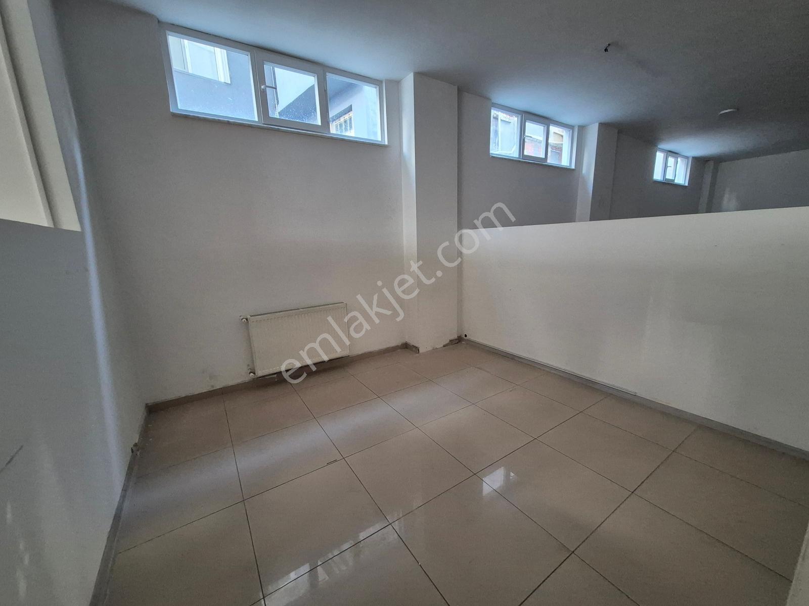 Canik Karşıyaka'da Caddeye Yakın Kiralık 650 M2 Dubleks İşyeri - Görsel 15