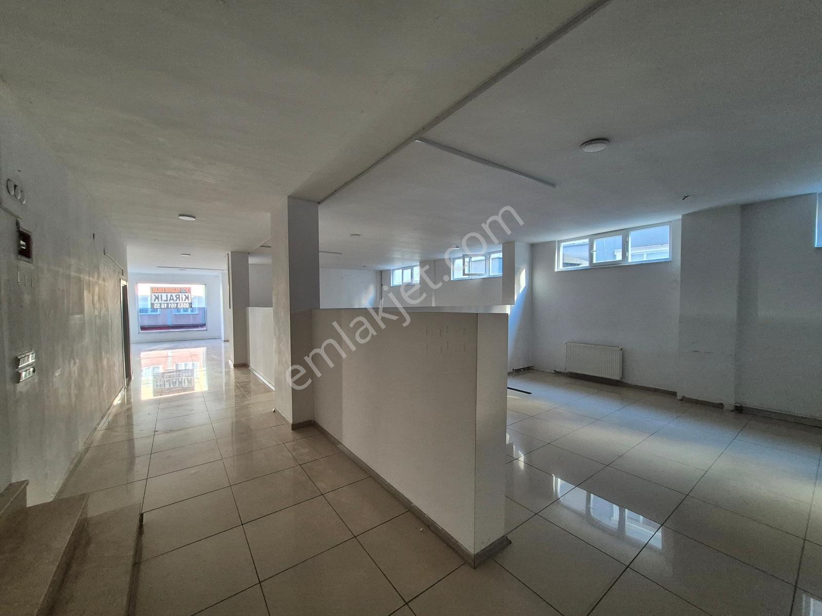 Canik Karşıyaka'da Caddeye Yakın Kiralık 650 M2 Dubleks İşyeri - Görsel 9