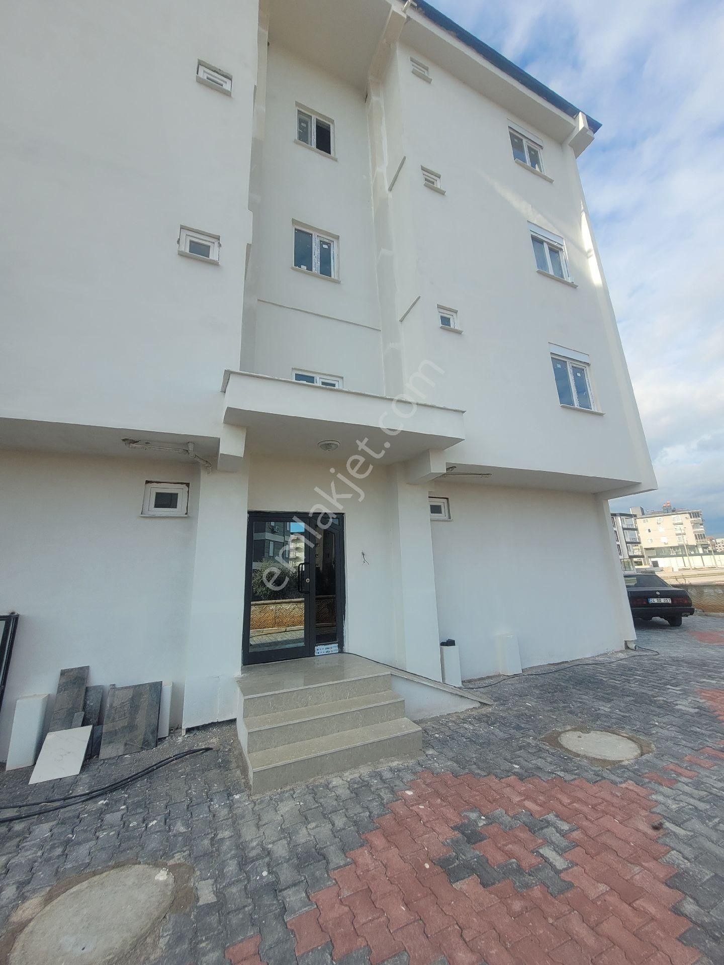 Satılık... Ayanoglu Tramvaya Yürüme Mesafesinde Sıfır Bina - Görsel 3