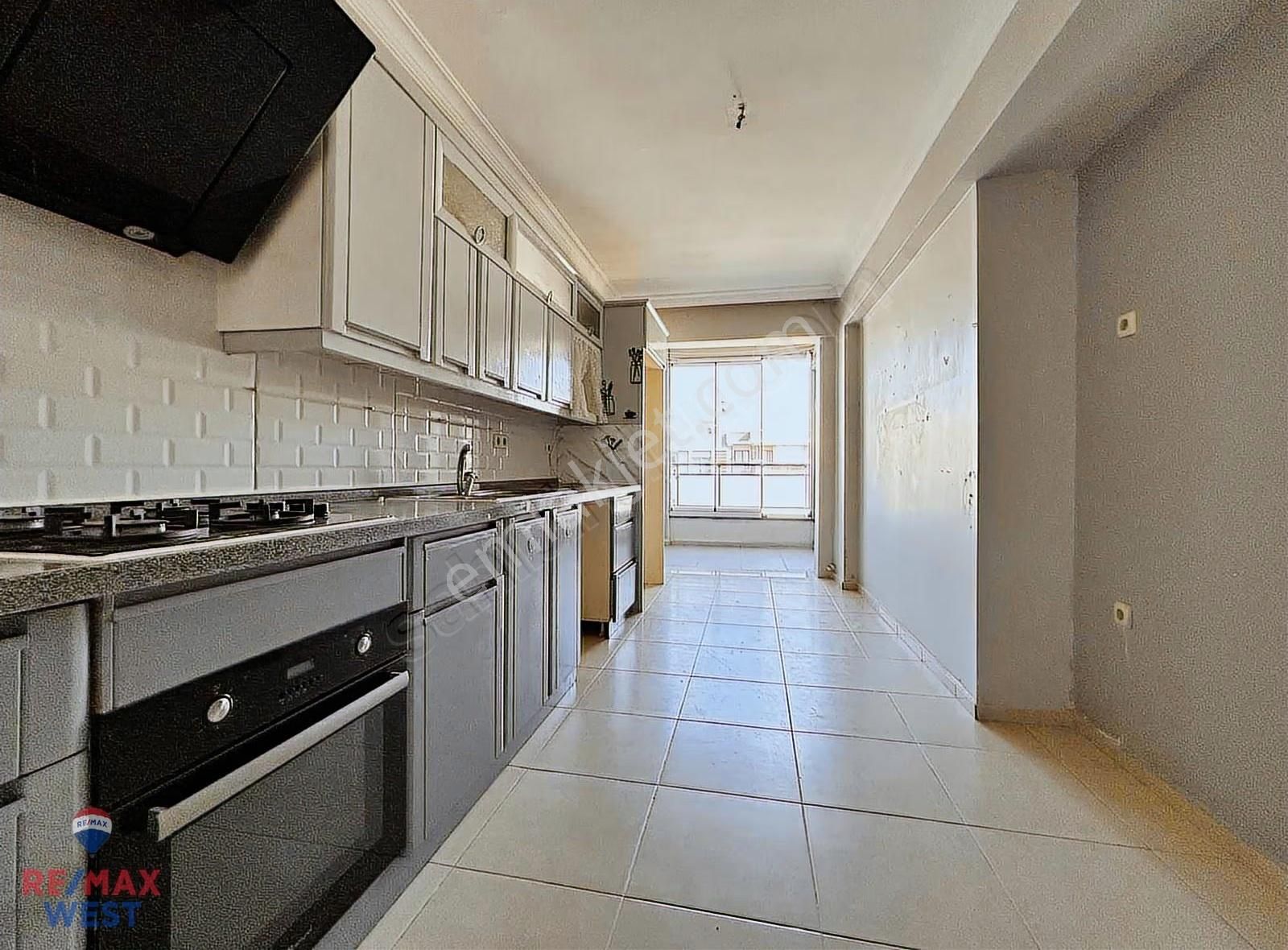 Yalı Mahallesinde İzbana Çok Yakın Önü Açık Satılık 2+1 Daire - Görsel 16